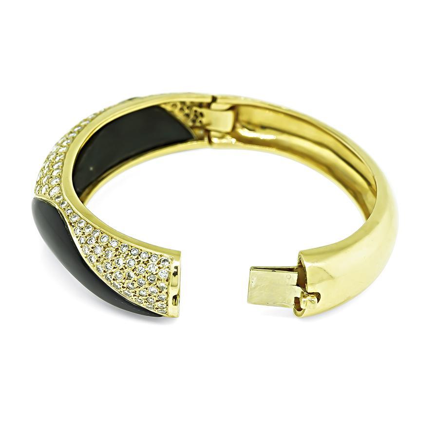Bangle in oro con diamante e onice da 6,00 carati In condizioni buone in vendita a New York, NY