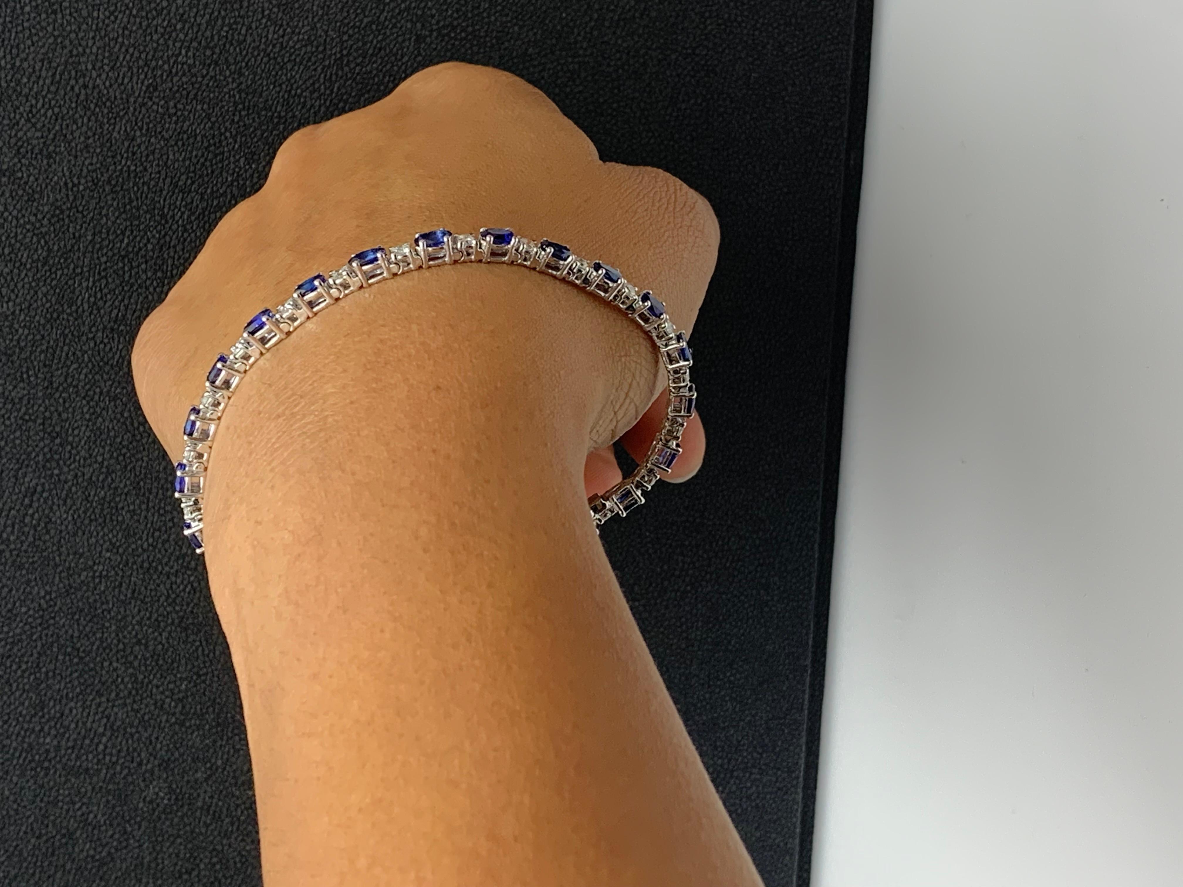 6.01 Carat Blue Sapphire and Diamond Tennis Bracelet in 14K White Gold For Sale 3