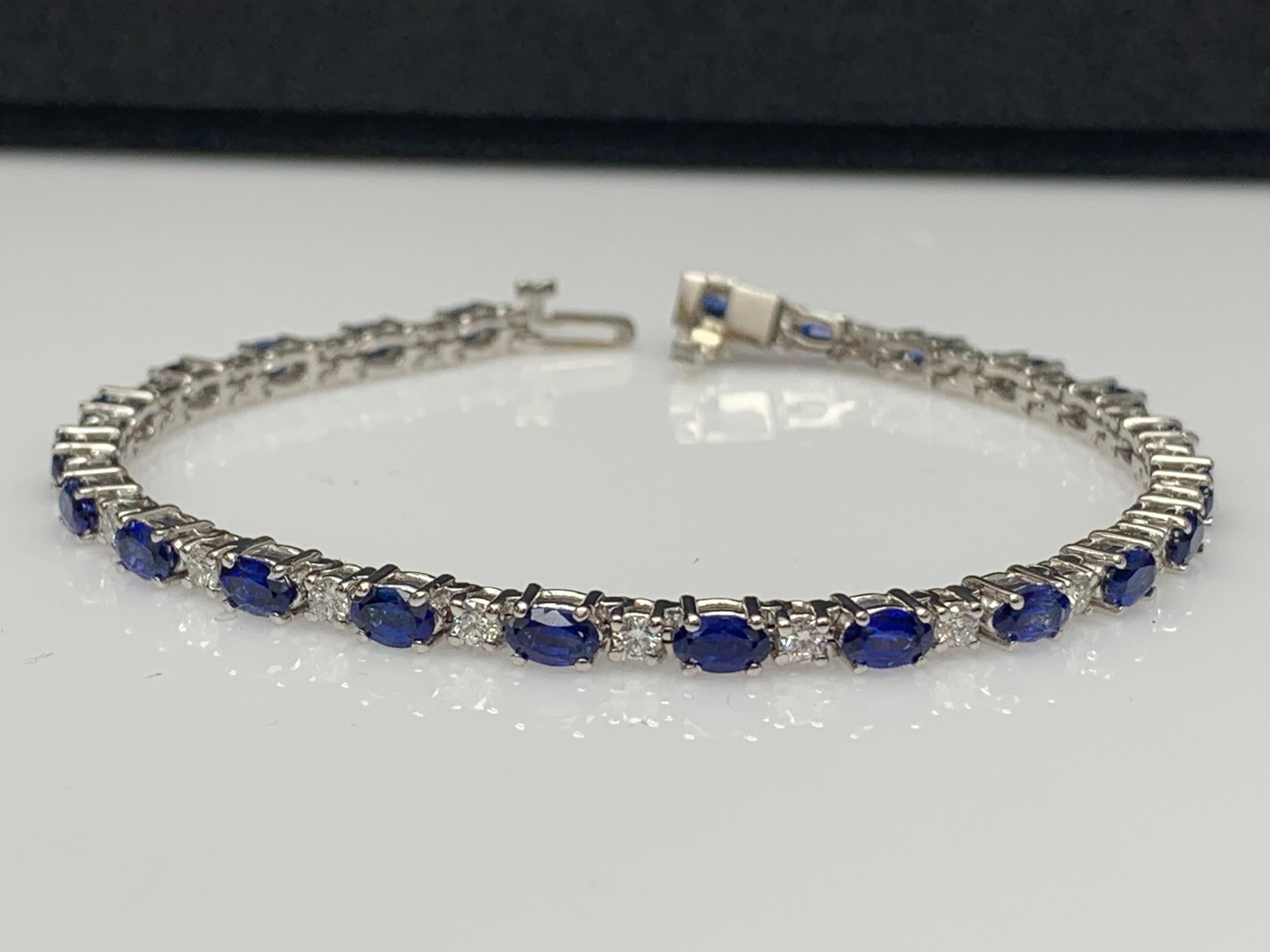 Contemporary 6.01 Carat Blue Sapphire and Diamond Tennis Bracelet in 14K White Gold For Sale