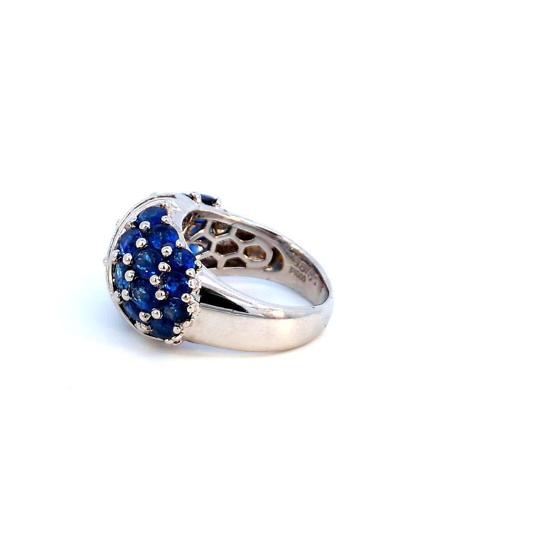 Round Cut 6.01 Carat Natural Blue Sapphire and Diamond Cluster Platinum Ring For Sale