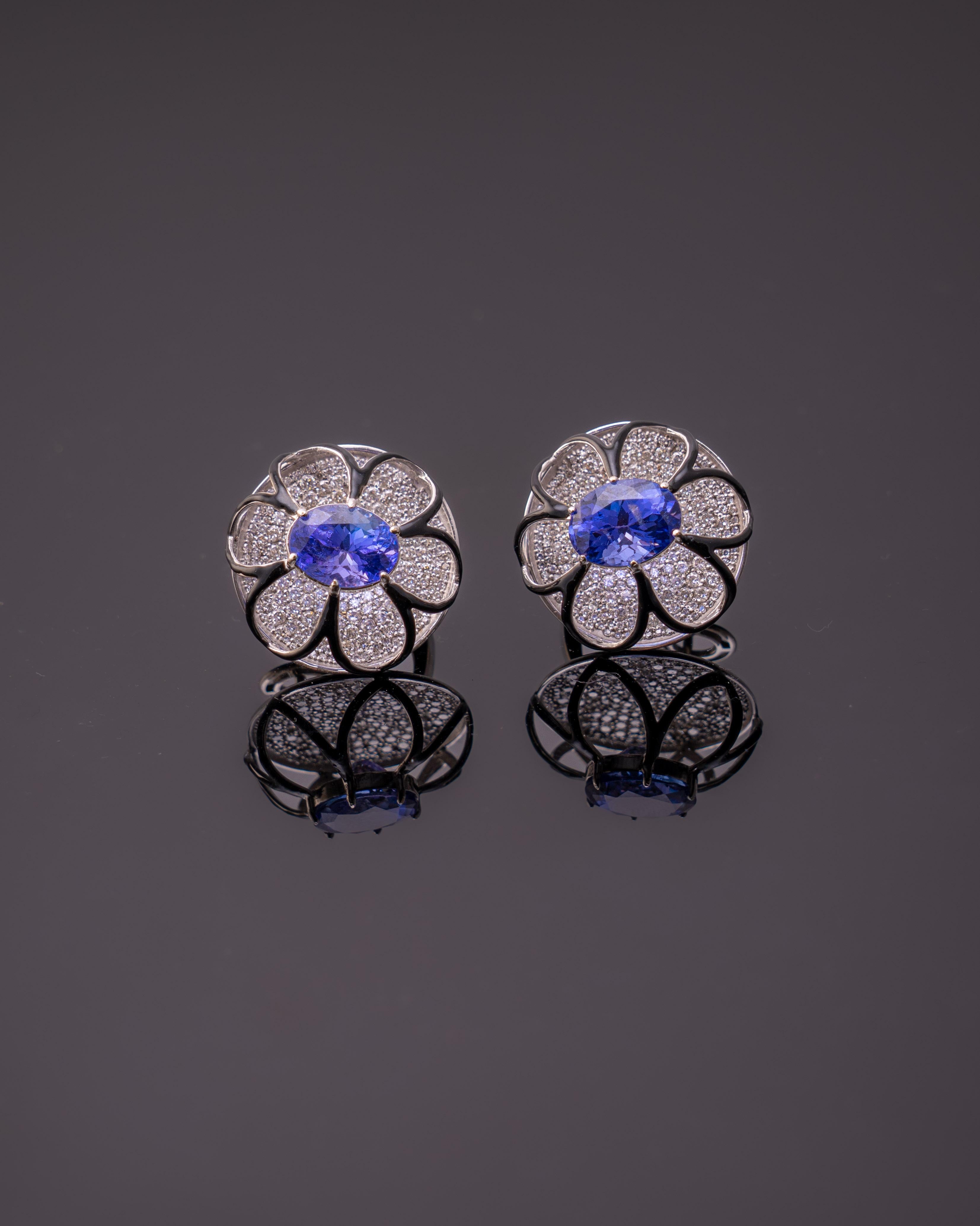 6.01 Carat Tanzanite and Diamond Stud Earrings In New Condition For Sale In Bangkok, Thailand