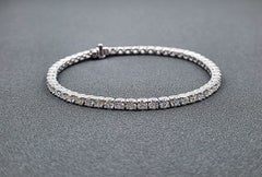6.01 ct Diamond Tennis Bracelet - Platinum