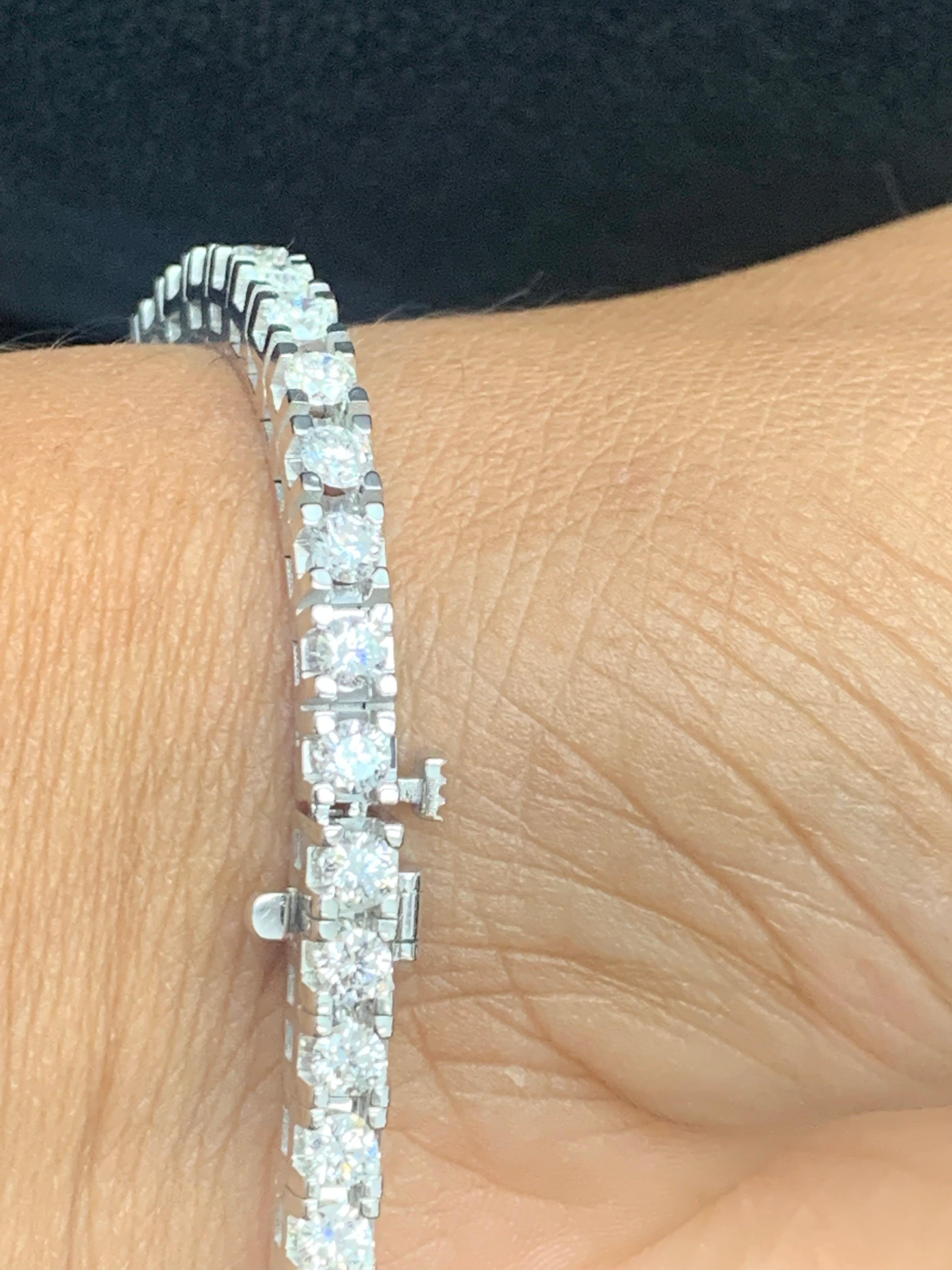 6.02 Carat Brilliant Cut Round Diamond Tennis Bracelet in 14K White Gold For Sale 5