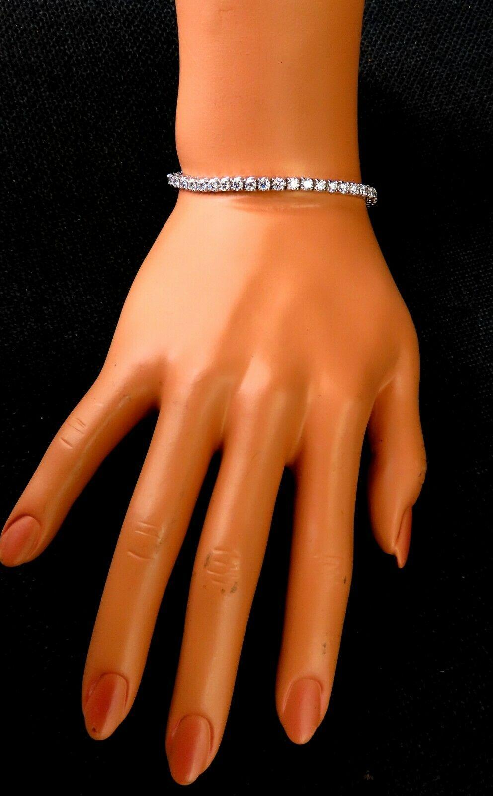Round Cut 6.02 carat natural round diamonds link tennis bracelet 14kt For Sale