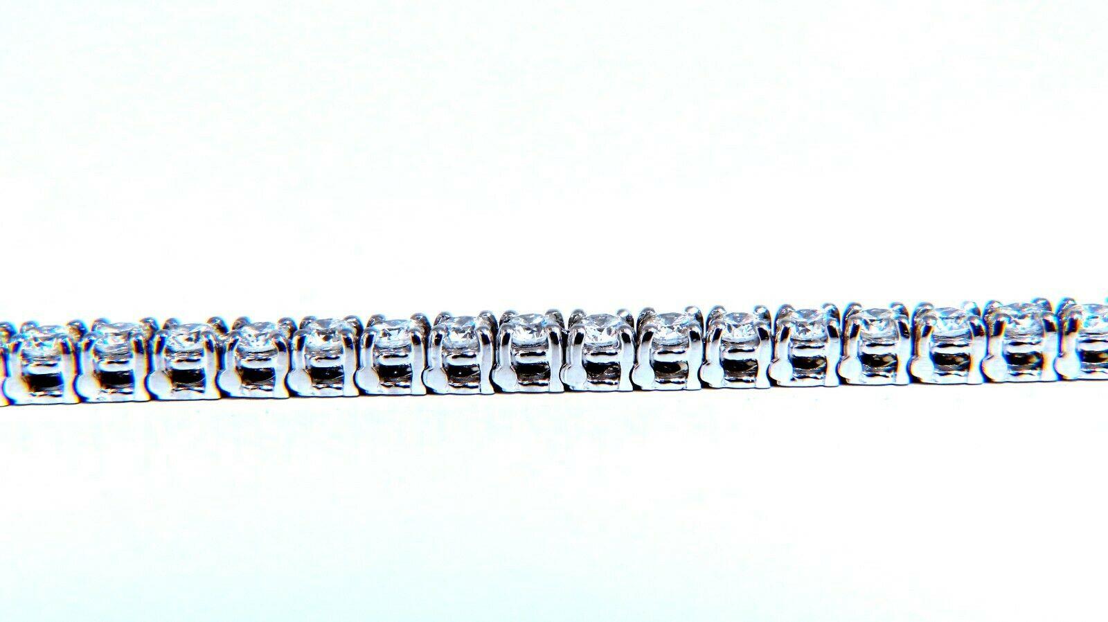 Women's or Men's 6.02 carat natural round diamonds link tennis bracelet 14kt For Sale