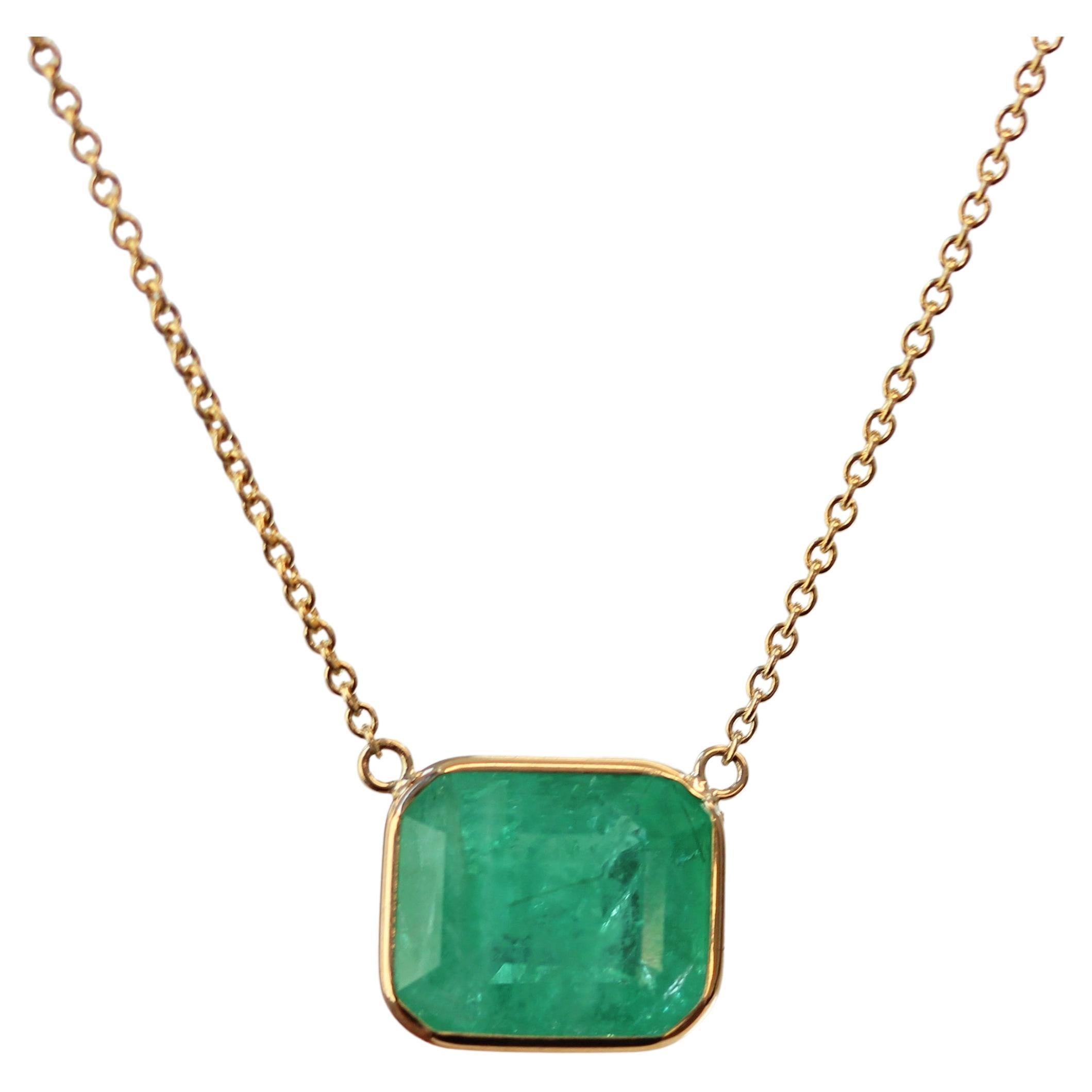 6.03 Carat Green Emerald Delicate Handmade Solitaire Necklace In 14k Yellow Gold For Sale