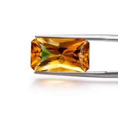 6.03 Carat Radiant-Cut Citrine Loose Gemstone (pierre précieuse en vrac)