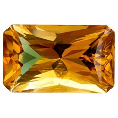 6.03 Carat Radiant-Cut Citrine Loose Gemstone (pierre précieuse en vrac)