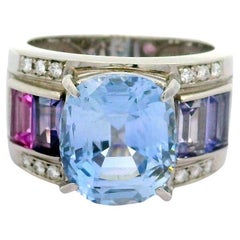 Bague en platine avec saphir bleu de Ceylan non chauffé de 6.04 carats et diamants certifiés GIA
