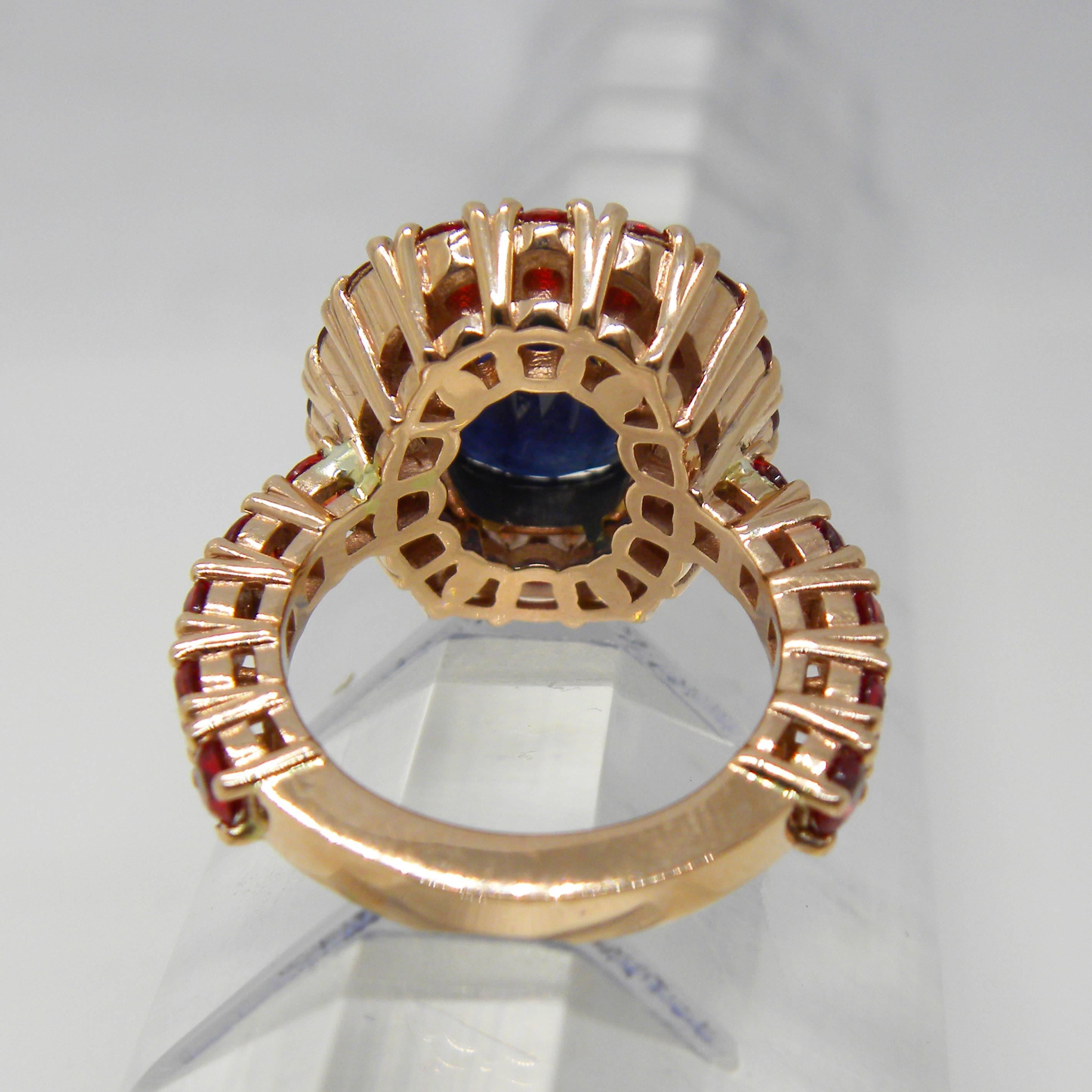 6.05 Carat Natural Oval Sapphire 3.81 Carat Red Spinel Cocktail Ring In New Condition In Valenza, IT