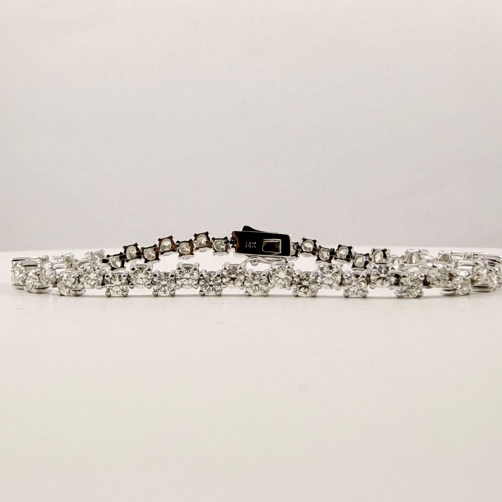 Taille ronde Bracelet de tennis en or jaune 14K avec zigzag de 6,05 carats en vente