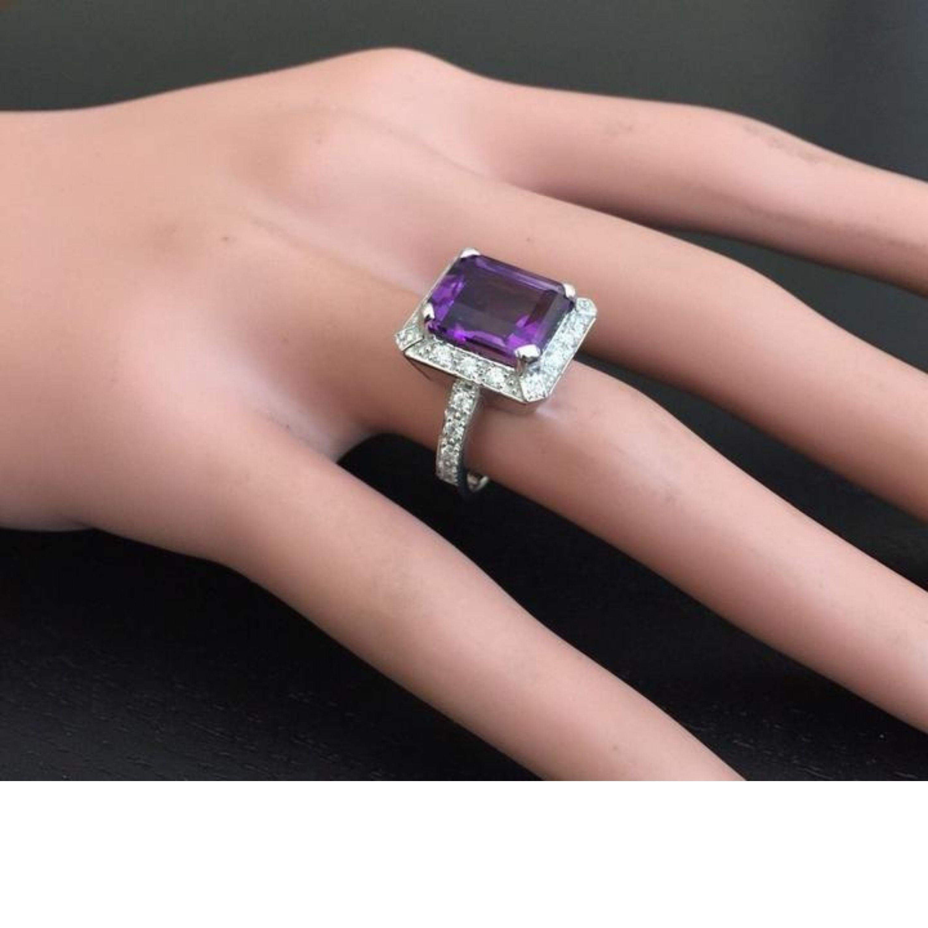 De las mujeres 6,05 Quilates Impresionante Anillo de Amatista Natural y Diamante en Oro Blanco de 18 Kilates en venta