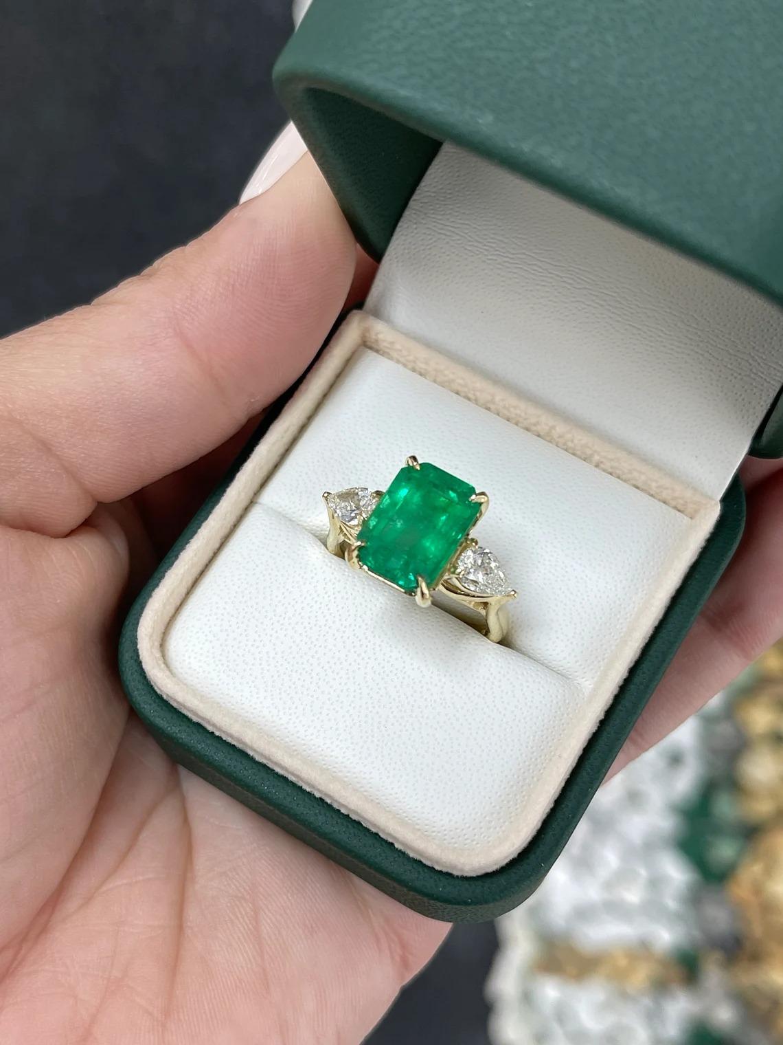 6.05tcw 18K Vivid Emerald Cut Colombian Emerald & Pear Diamond 3 Stone Gold Ring For Sale 4