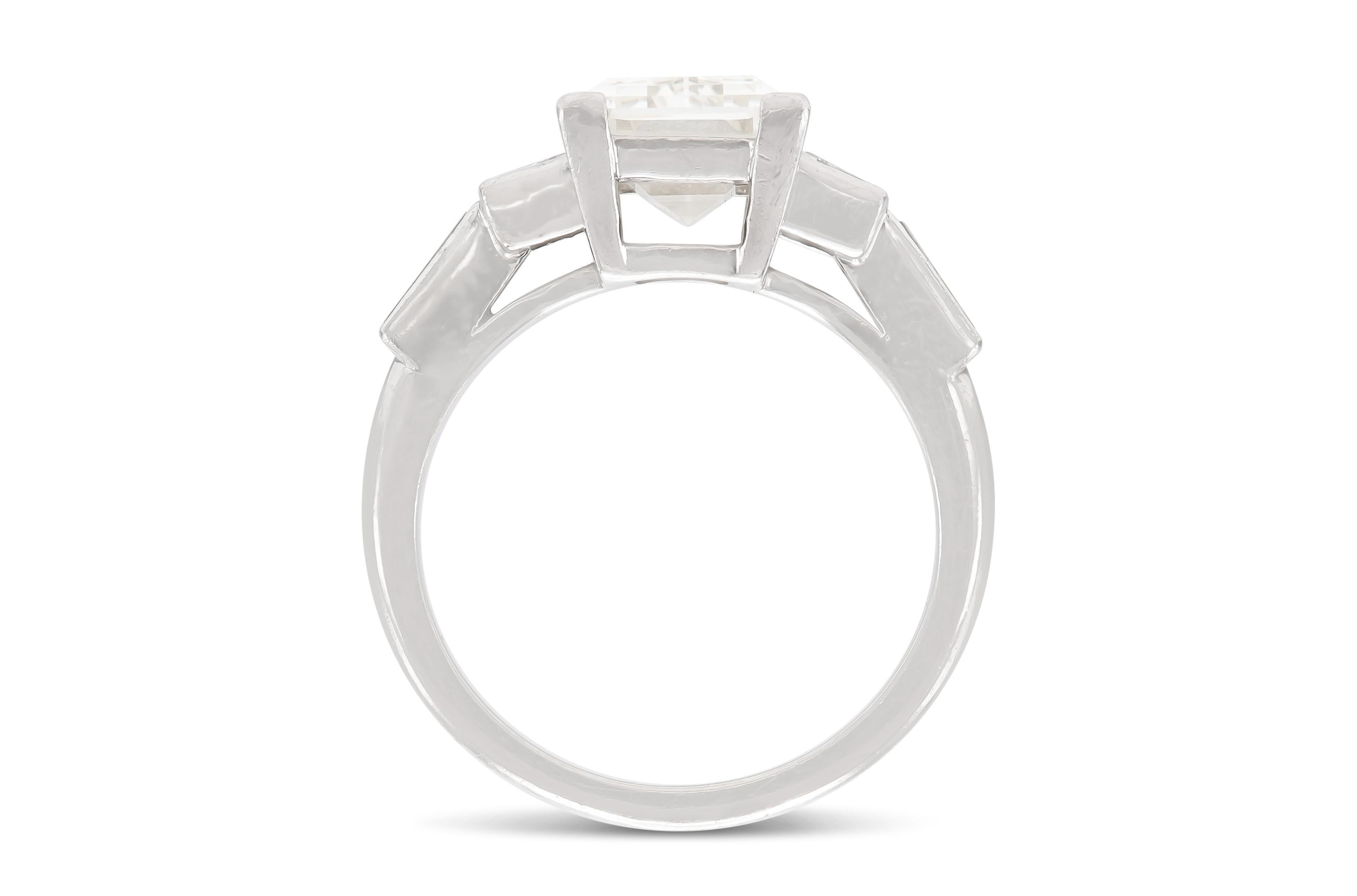 6.06 Carat Rectangular Step Cut Diamond Engagement Ring In Good Condition For Sale In New York, NY