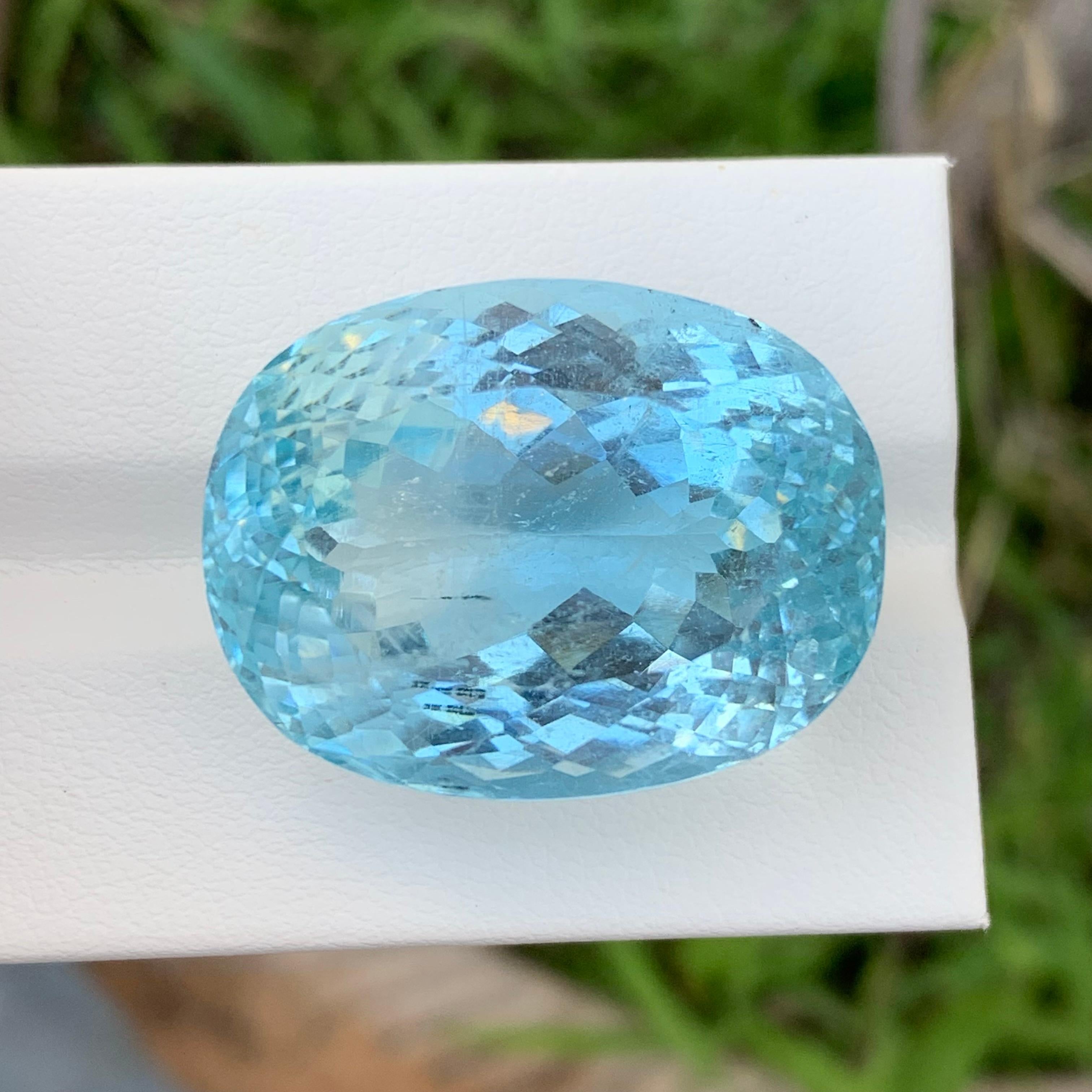 63.70 Carat Huge Natural Loose Seafoam Blue Aquamarine Gemstone March Birthstone For Sale 4