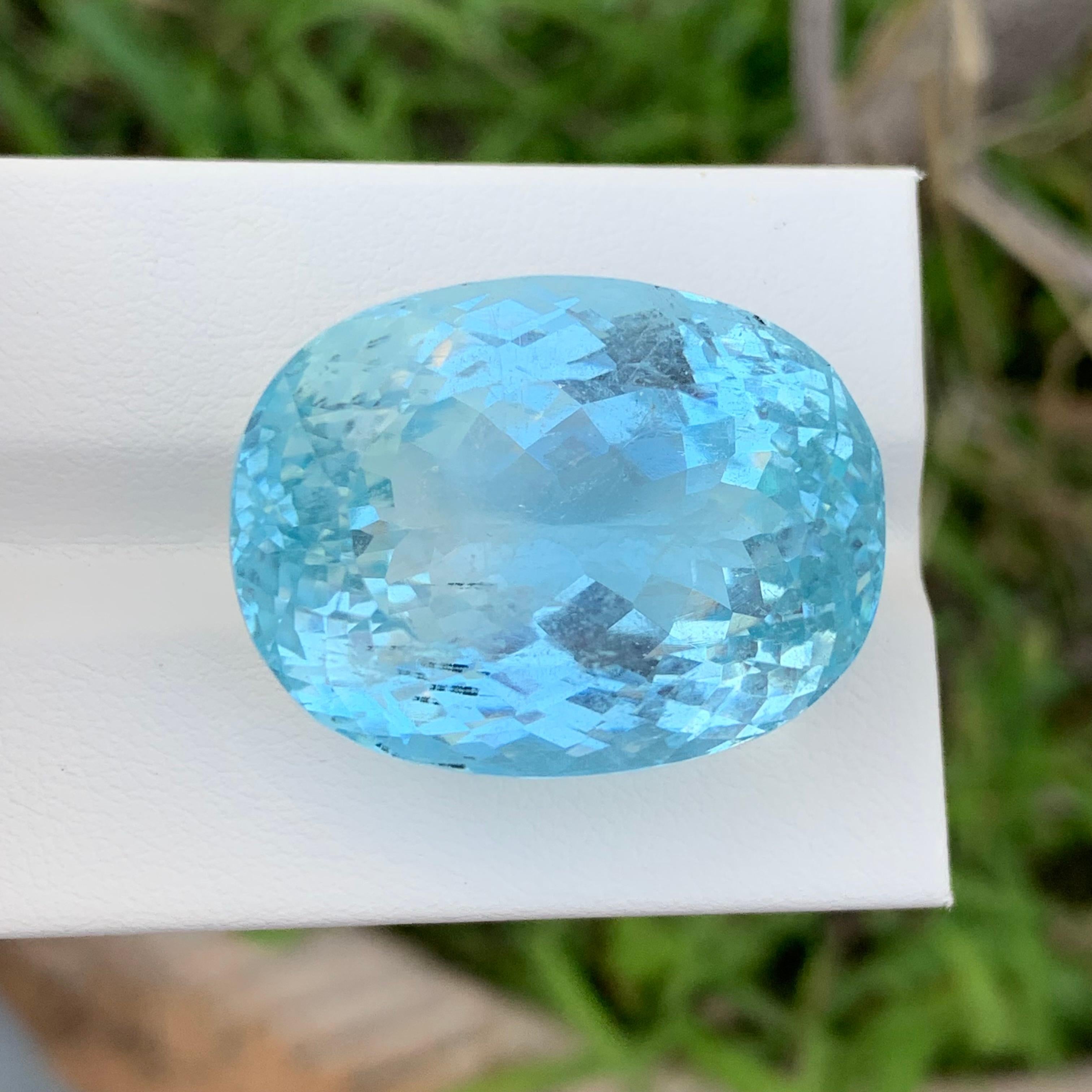 63.70 Carat Huge Natural Loose Seafoam Blue Aquamarine Gemstone March Birthstone For Sale 5