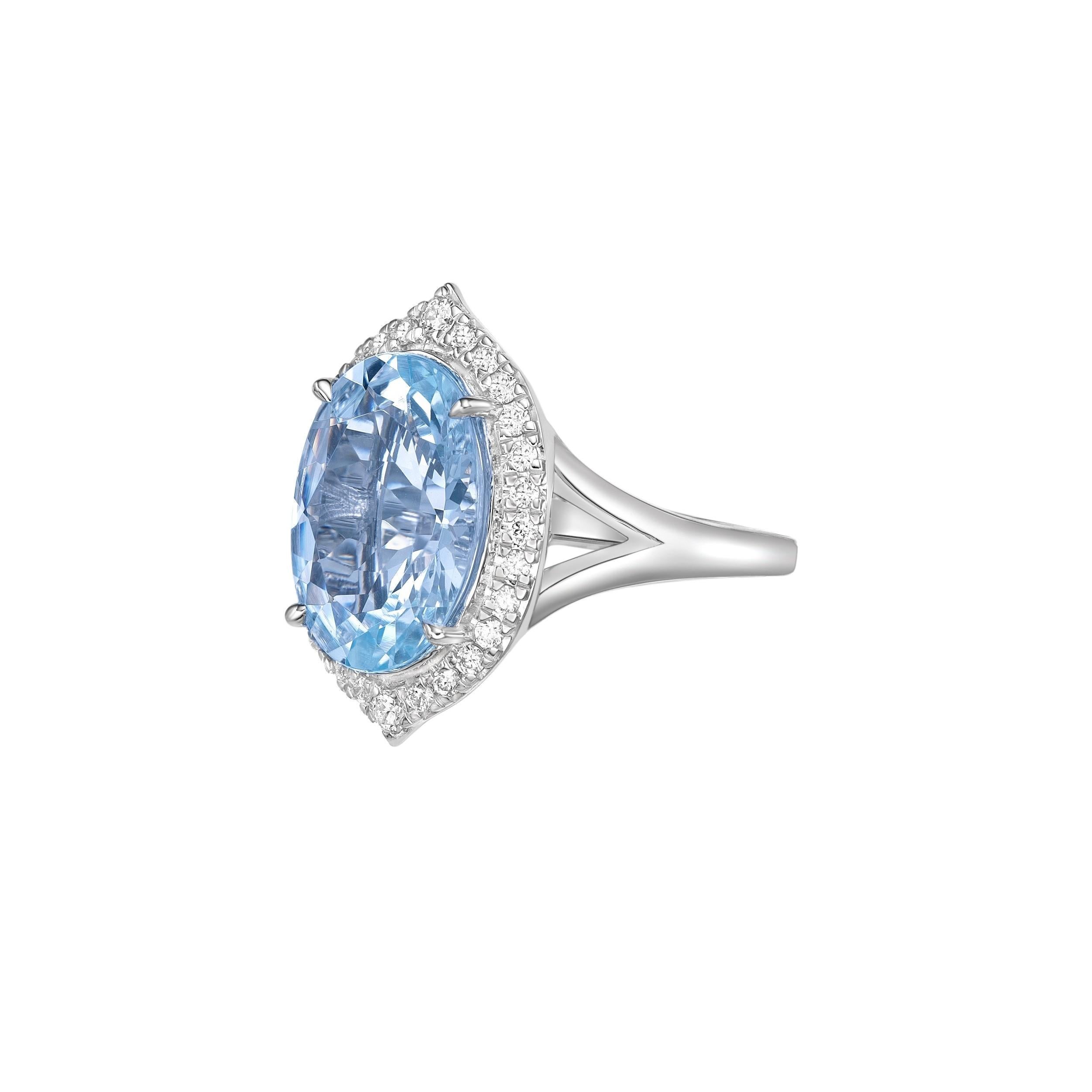 Oval Cut 6.07Carat Aquamarine Fancy Ring in 18Karat White Gold with White Diamond. For Sale