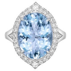 6.07Carat Aquamarine Fancy Ring in 18Karat White Gold with White Diamond.