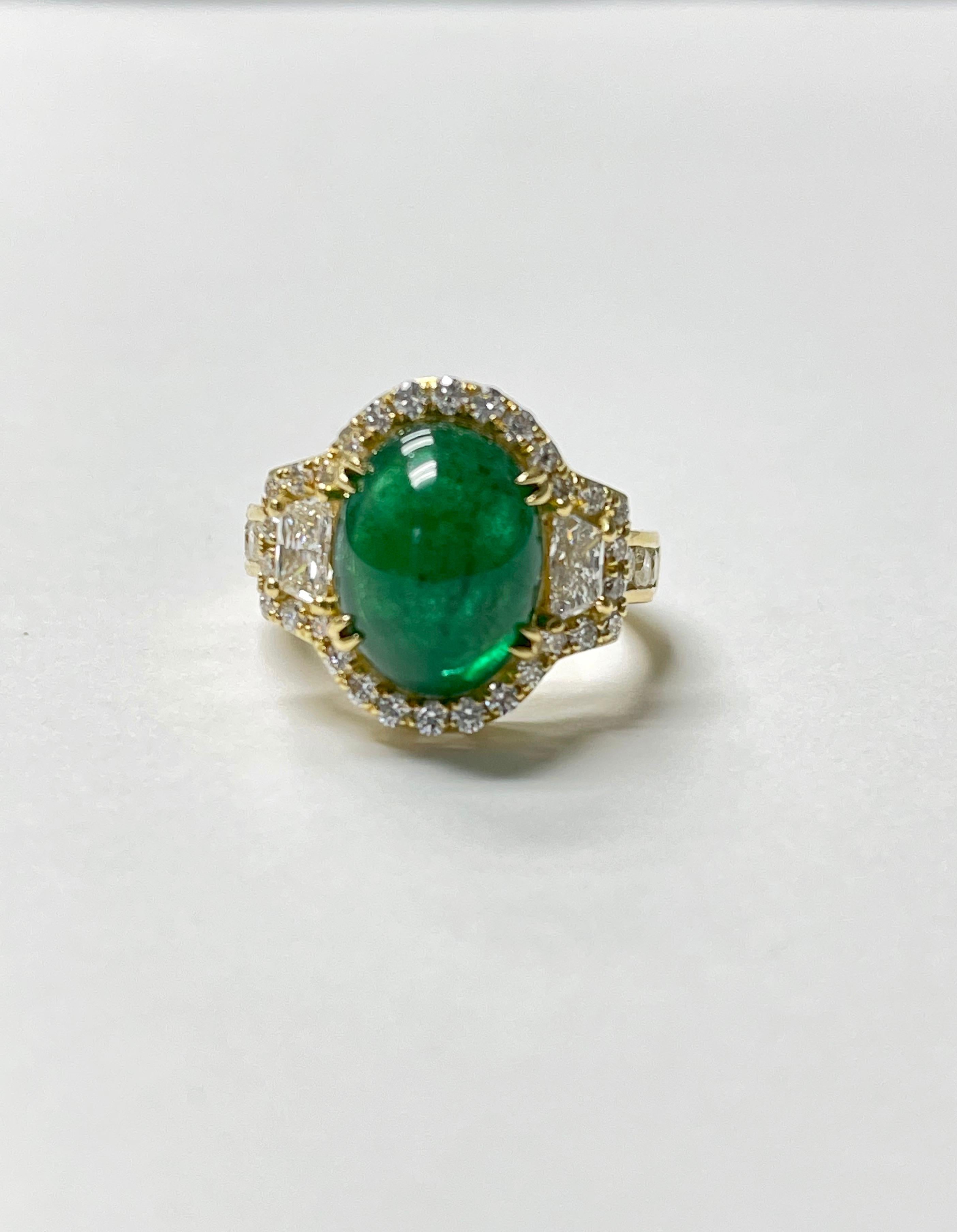 Contemporary 6.08 Carat Oval Emerald Cabochon Engagement Ring in 18K Yellow Gold For Sale