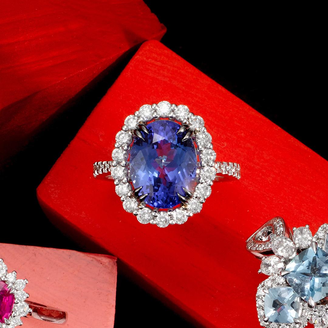 6.08 Carat Tanzanite and Diamond Dress Ring In New Condition For Sale In Woollahra, New South Wales