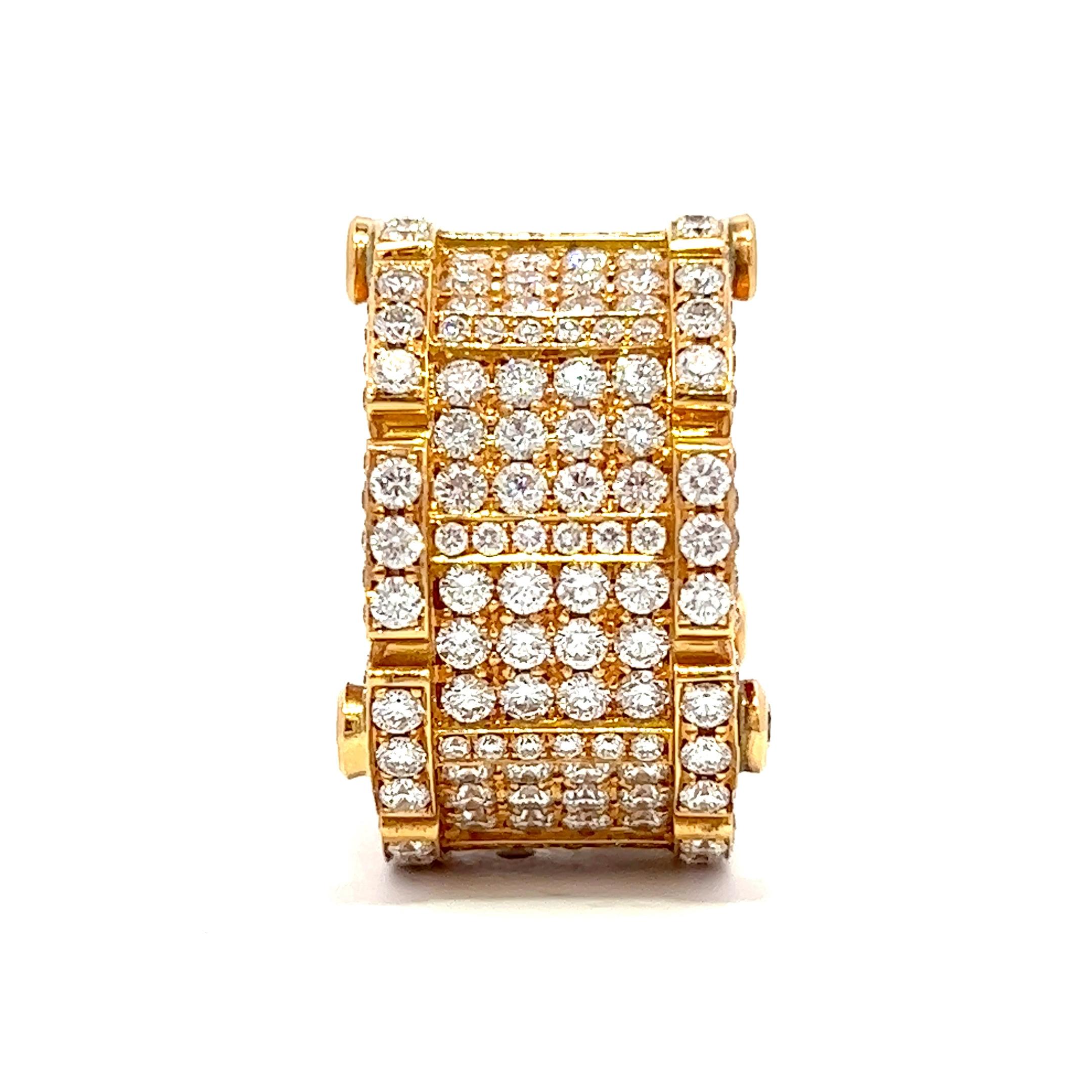 6.08  Bague en or 18KR sertie de diamants ronds CT Neuf - En vente à New York, NY