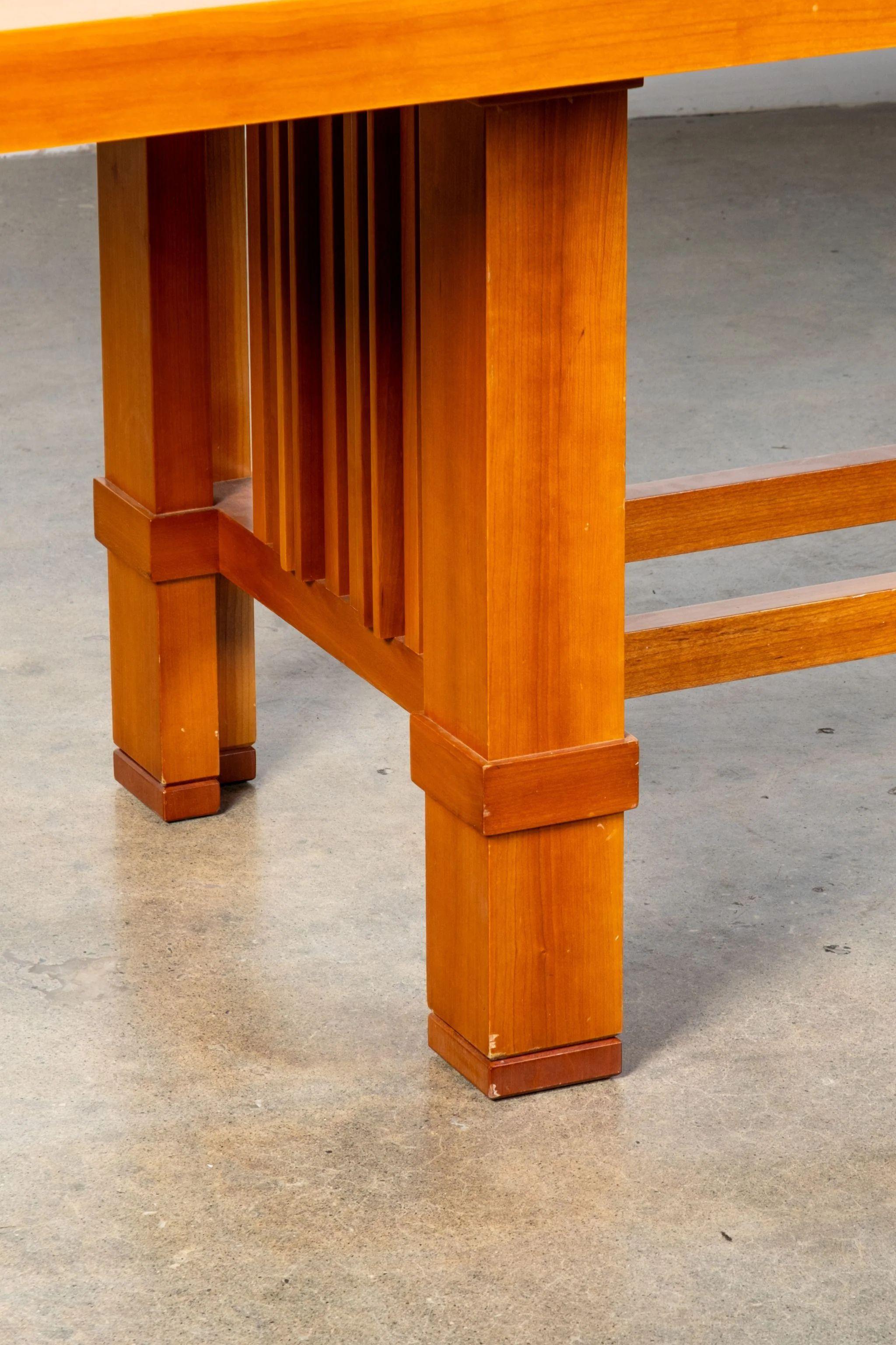 Fine XX secolo 608 Tavolo da pranzo Taliesin di Frank Lloyd Wright per Cassina in vendita