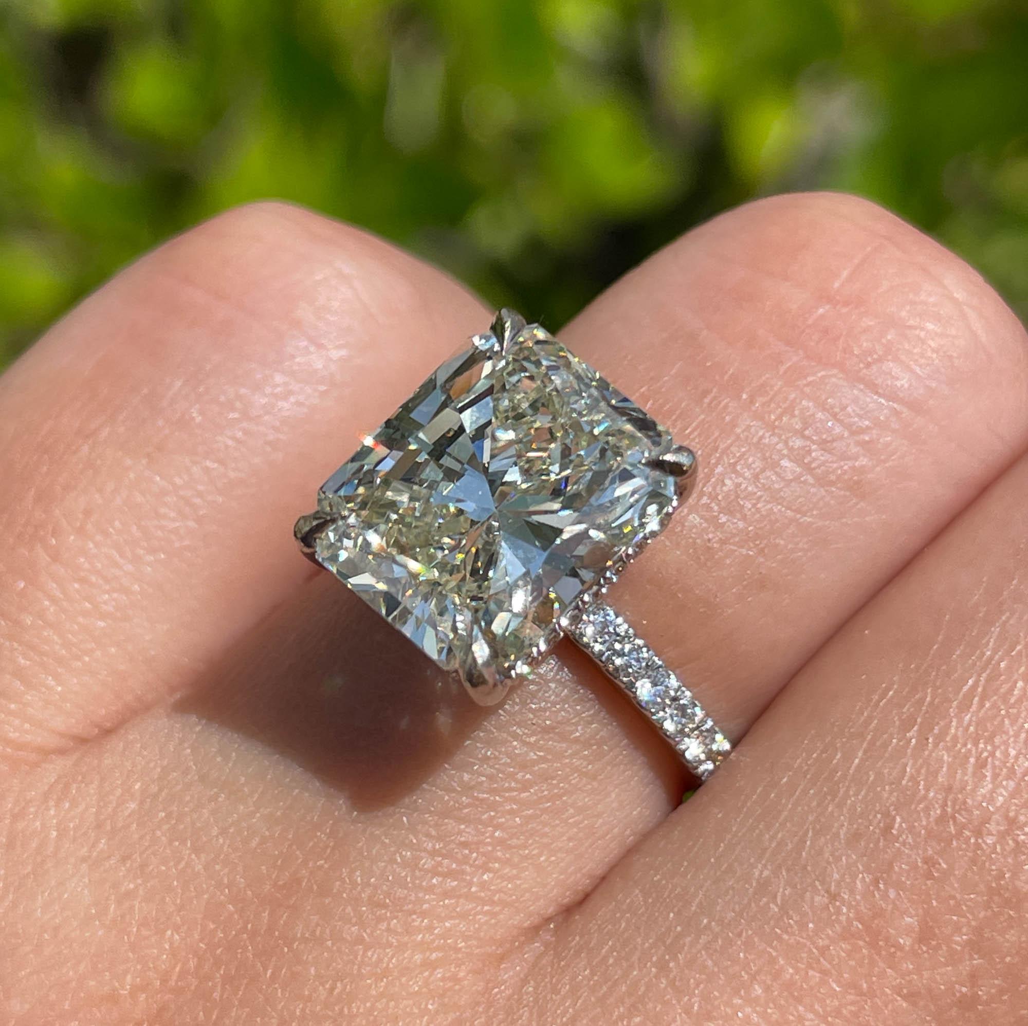 6.08 Carat Radiant Cut Diamond 18k White Gold Solitaire Engagement Wedding Ring 2