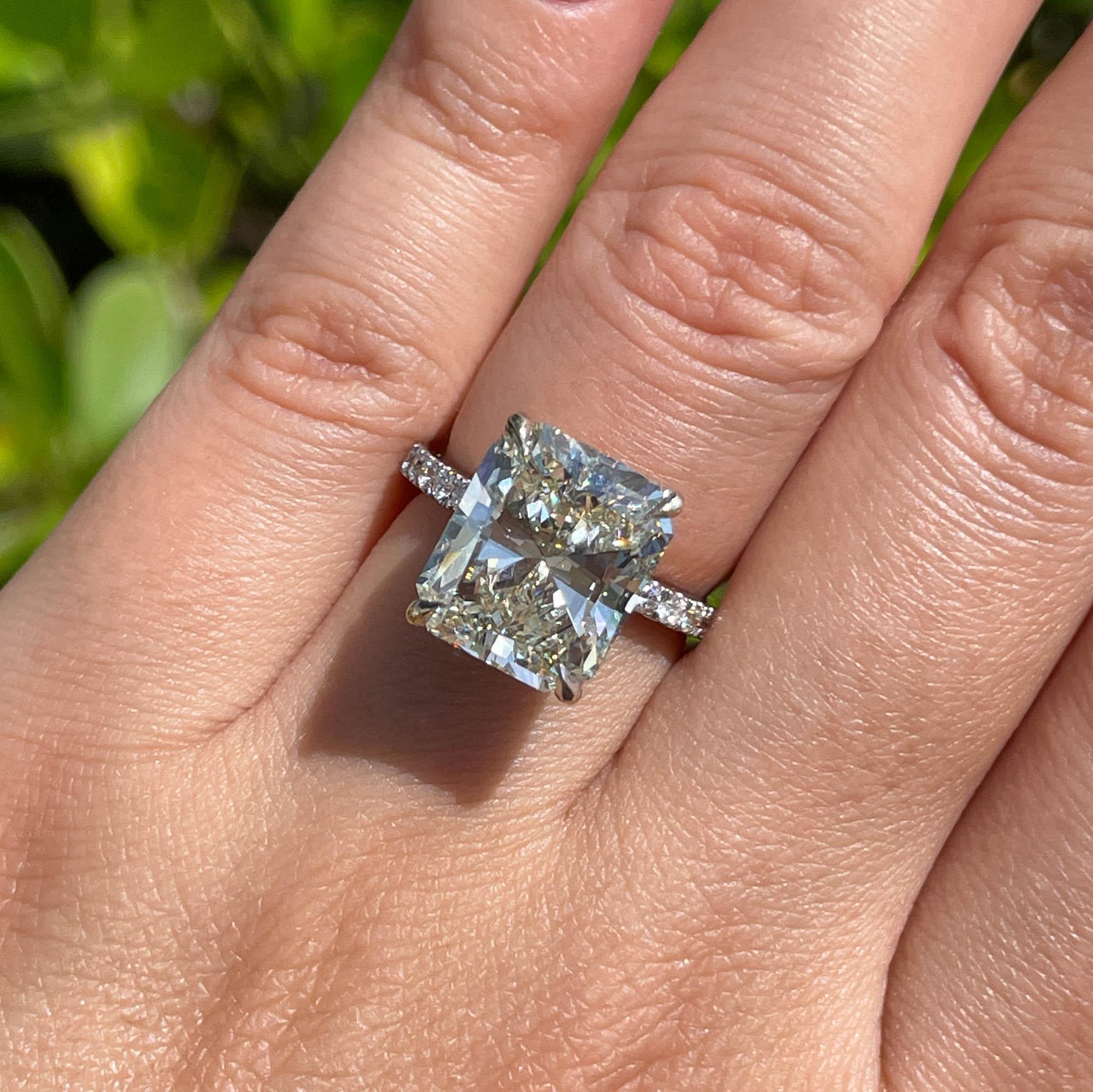 6.08 Carat Radiant Cut Diamond 18k White Gold Solitaire Engagement Wedding Ring 4