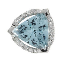 Natural Aquamarine 14 Karat White Gold Diamond Ring