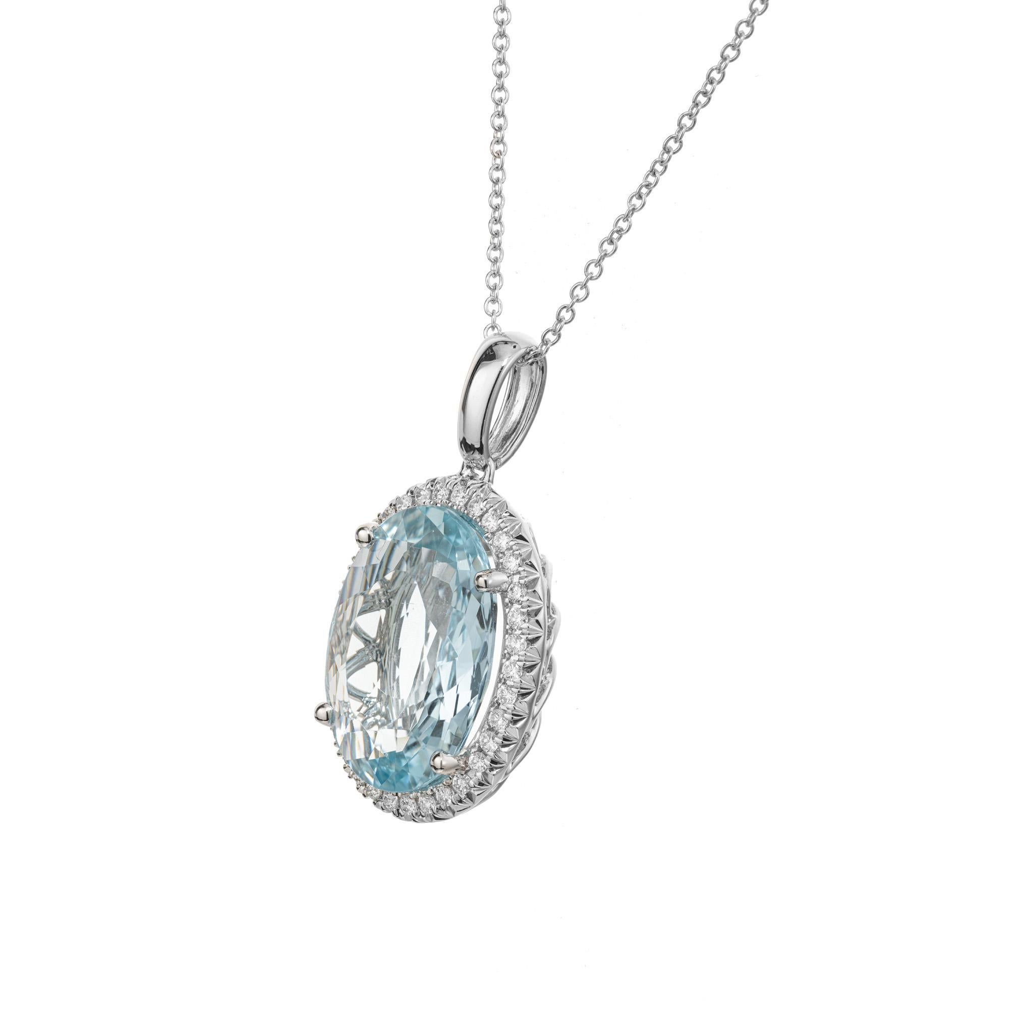 6.09 Carat Oval Aquamarine Diamond Halo Pendant Necklace In Excellent Condition For Sale In Stamford, CT