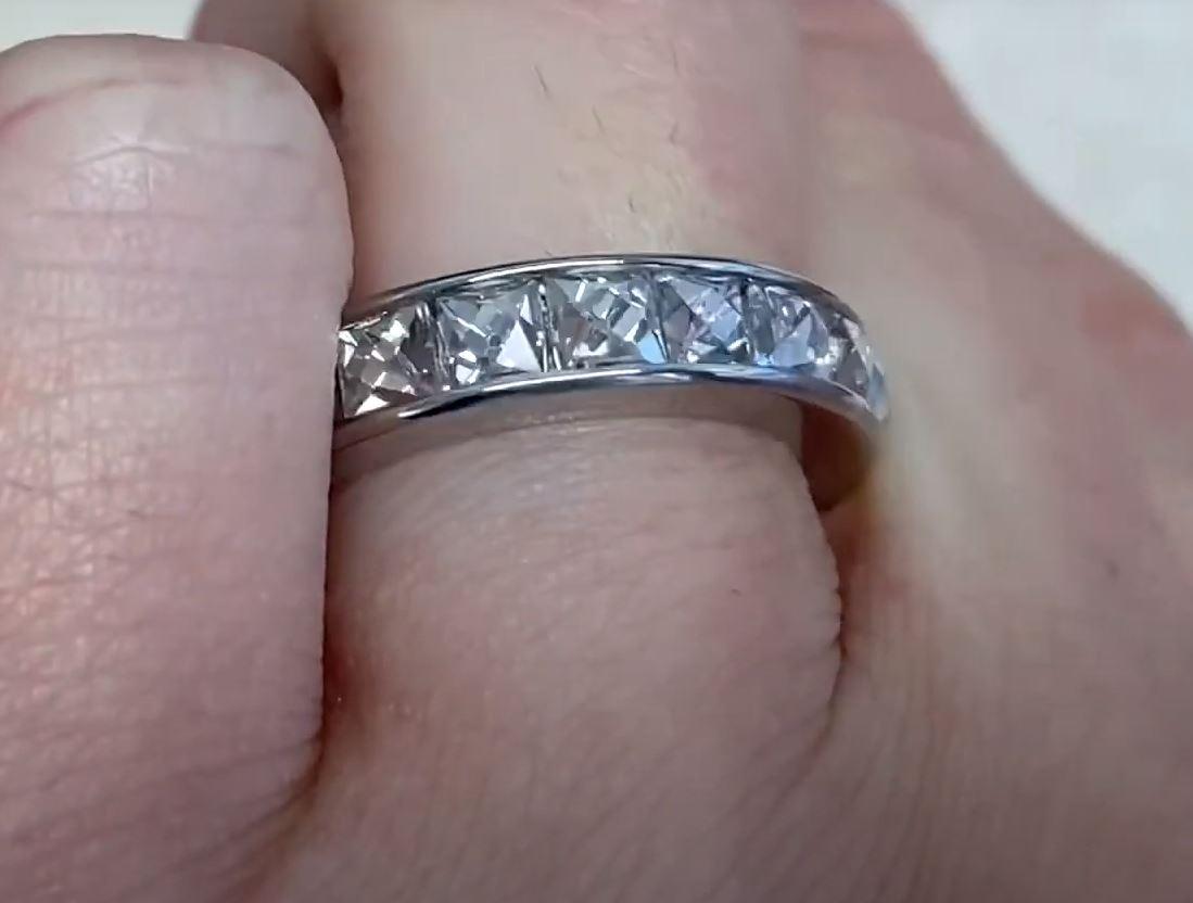 Bandring mit 6,09 Karat Diamant im französischen Schliff, Farbe H, Platin im Zustand „Hervorragend“ im Angebot in New York, NY