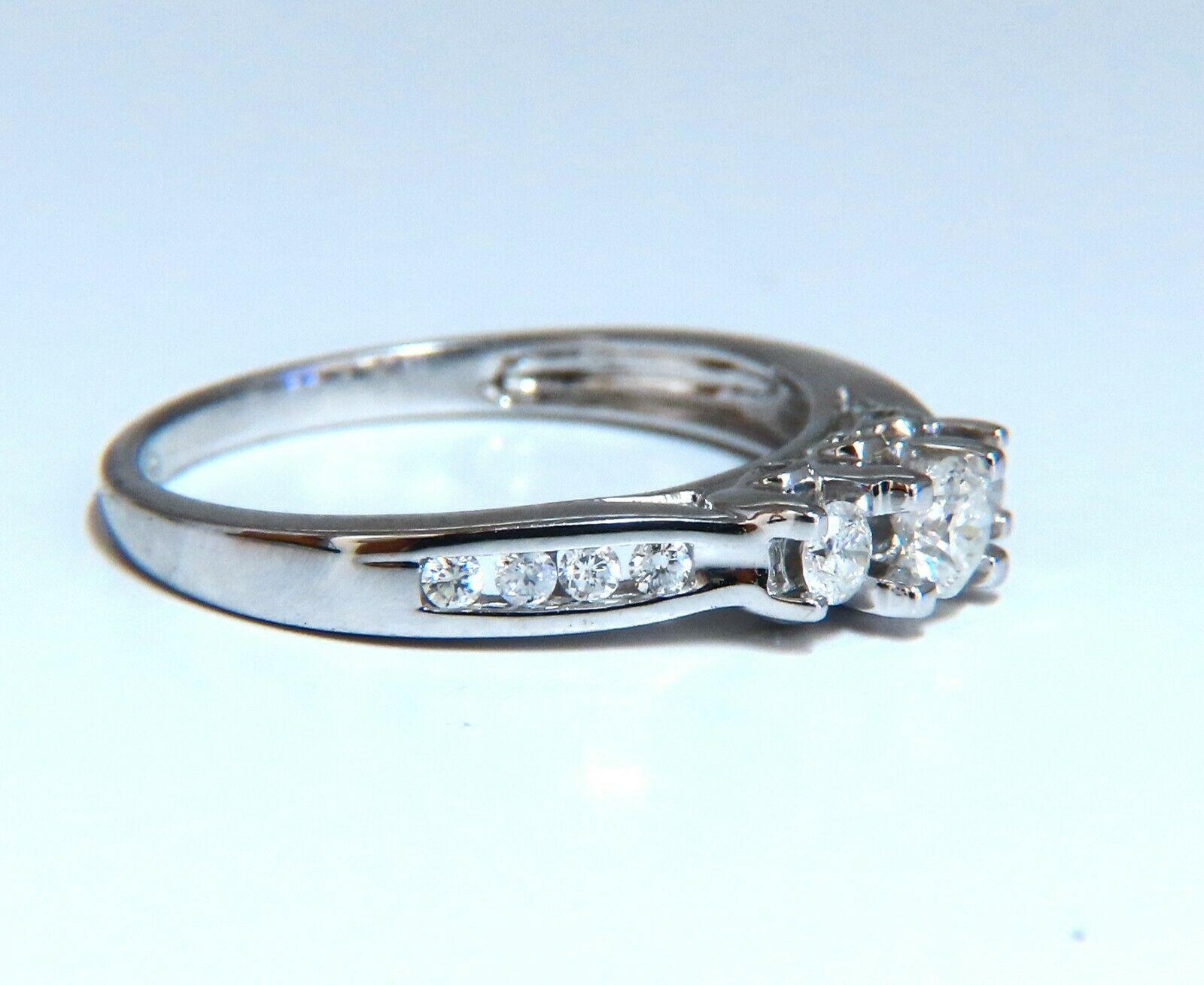 .60ct Natural Diamonds Classic Three Stone Ring 14kt. In New Condition In New York, NY