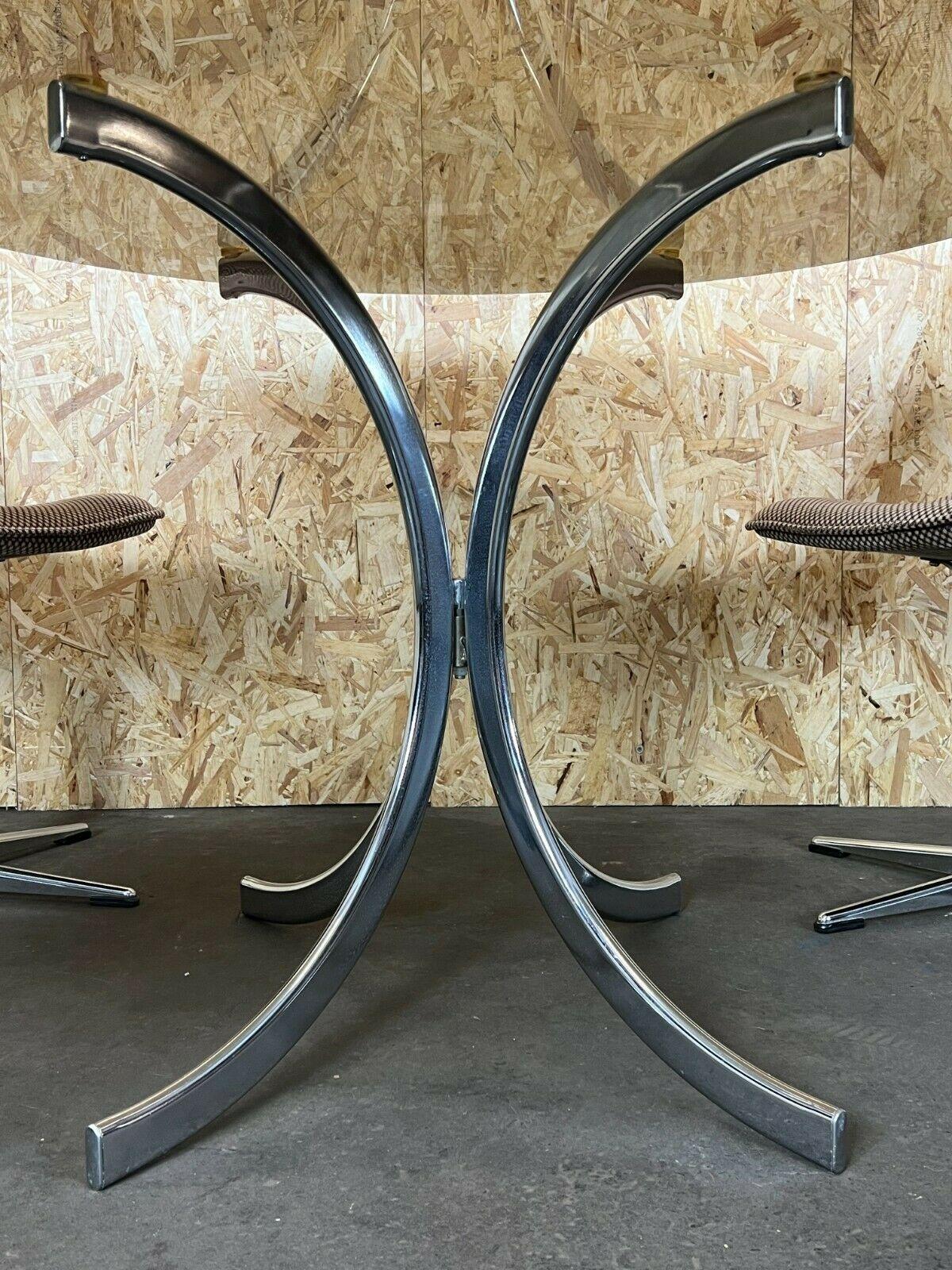 60er Jahre 70er Jahre 4x Stühle & Tisch Esszimmerstühle Esstisch Design im Angebot 1