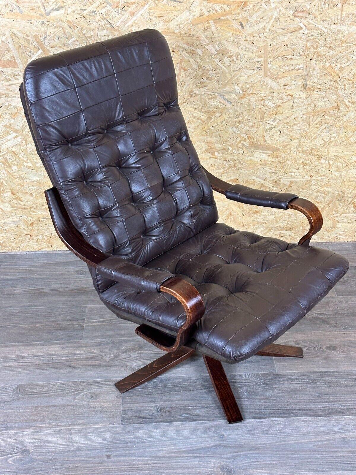 Européen Fauteuil pivotant fauteuil en cuir danois moderne Desig des années 60 70 en vente