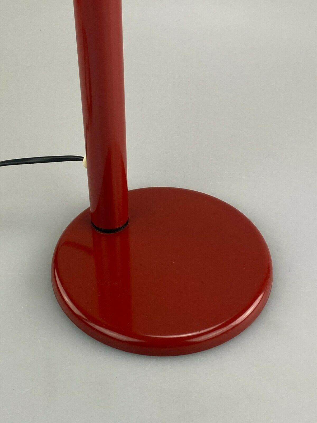 Lampe boule rouge claire lampe de bureau design ère spatiale, années 60s 70 Bon état - En vente à Neuenkirchen, NI