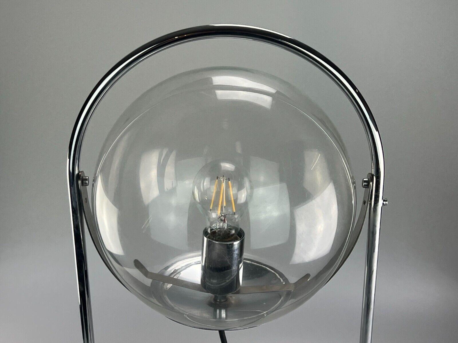 Lampe de table, lampe à boule, design ère spatiale, verre et métal, années 60/70 en vente 7