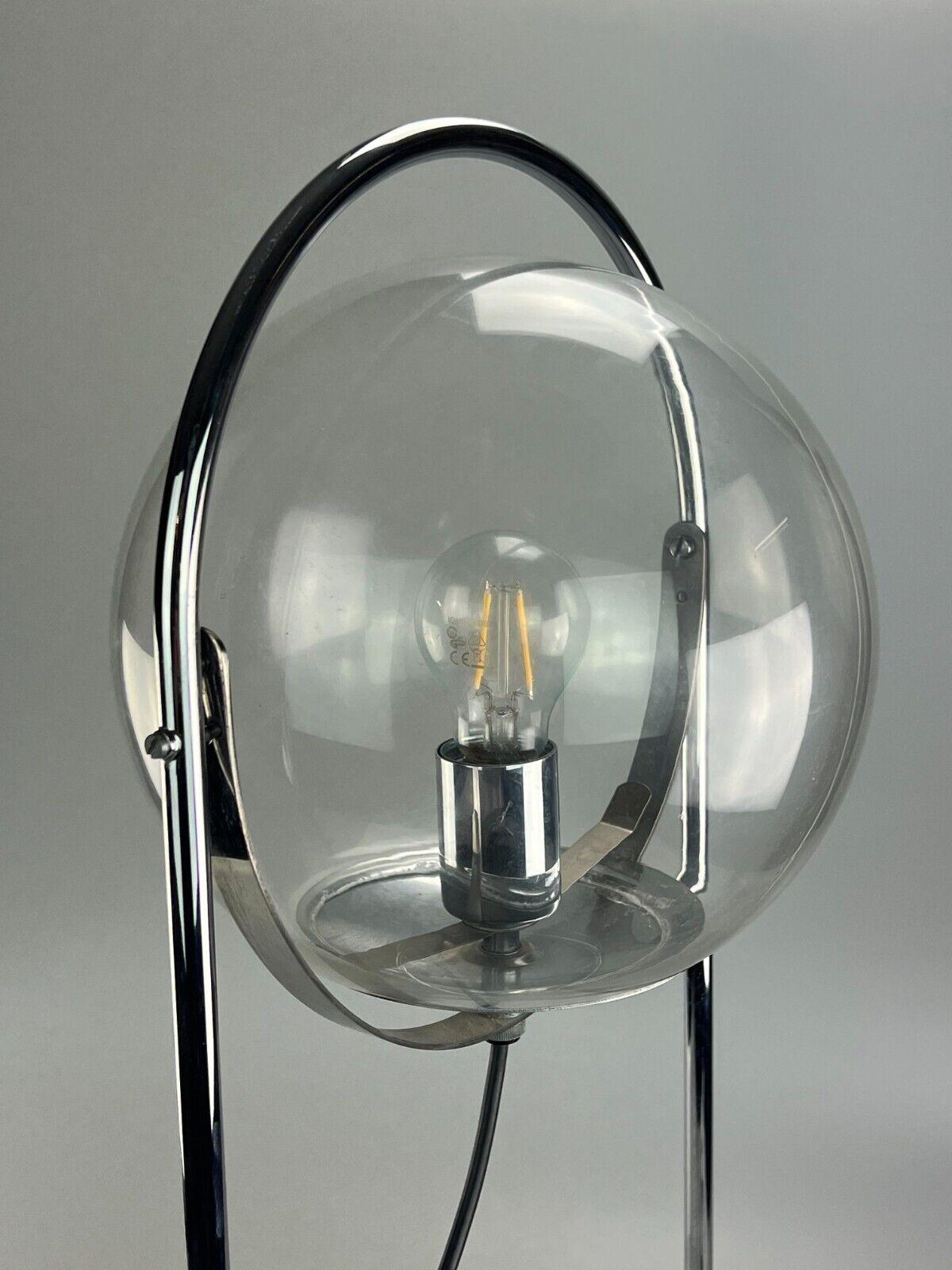 Lampe de table, lampe à boule, design ère spatiale, verre et métal, années 60/70 en vente 11