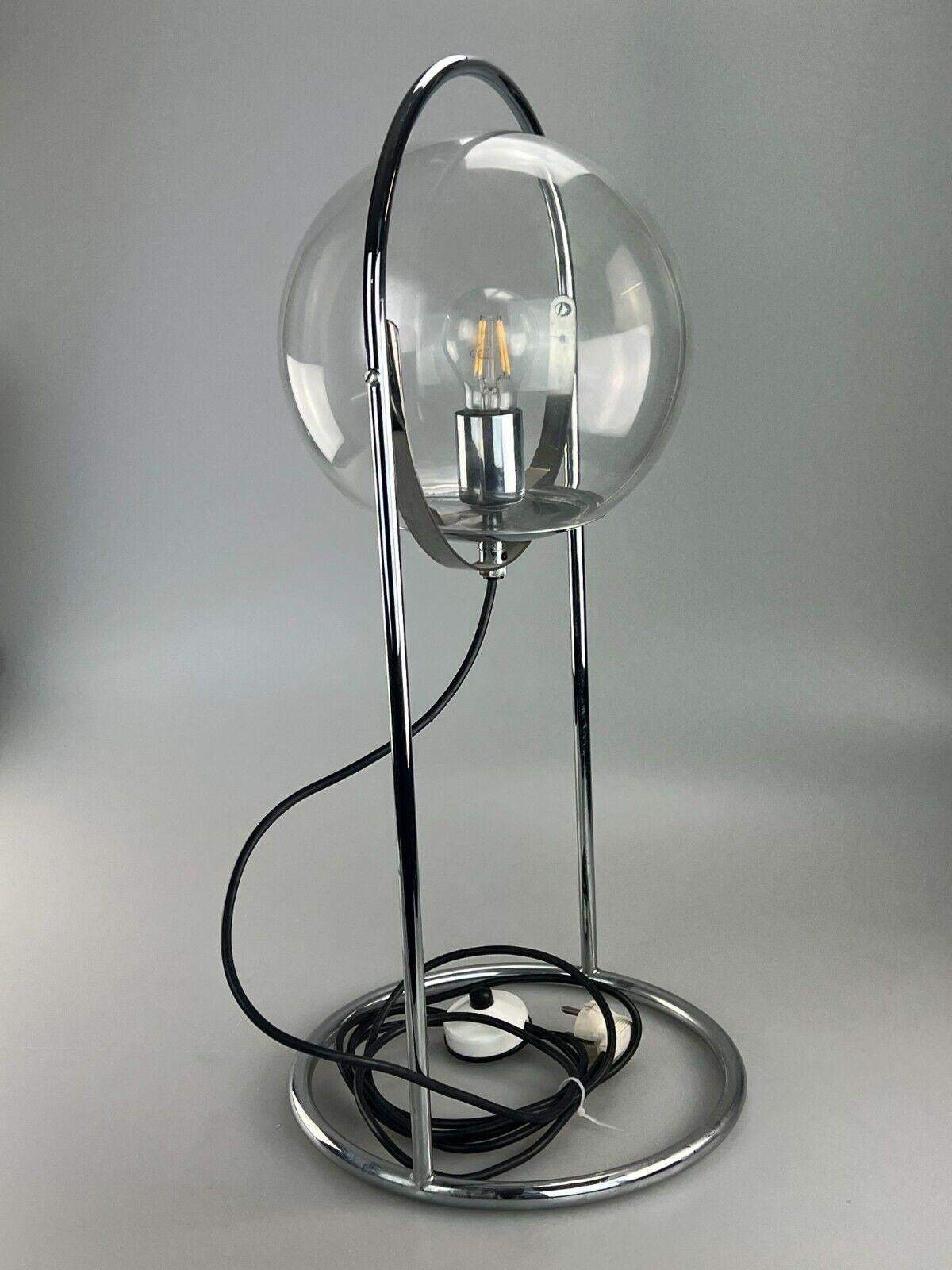 Lampe de table, lampe à boule, design ère spatiale, verre et métal, années 60/70 en vente 12