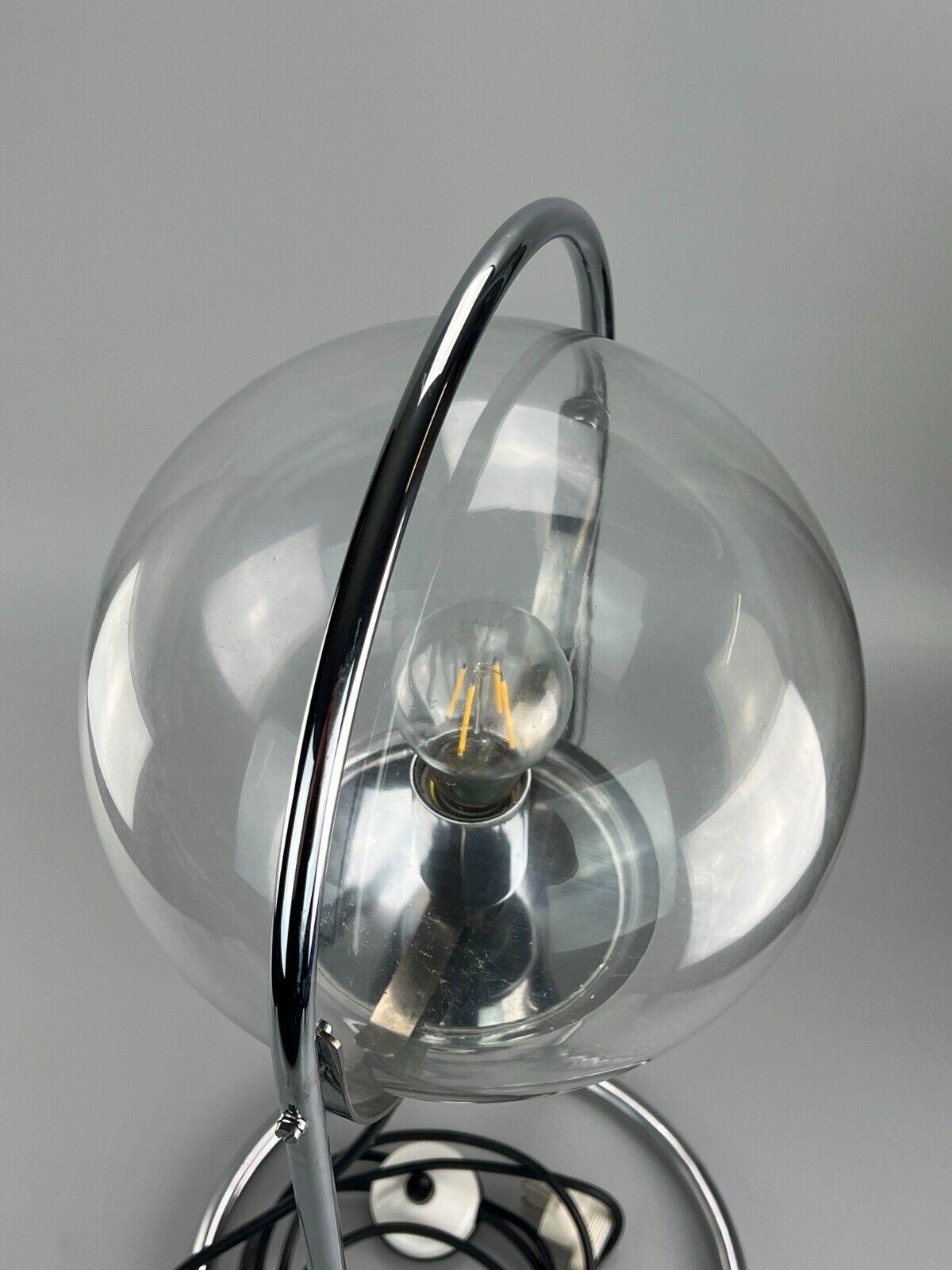 Lampe de table, lampe à boule, design ère spatiale, verre et métal, années 60/70 en vente 13
