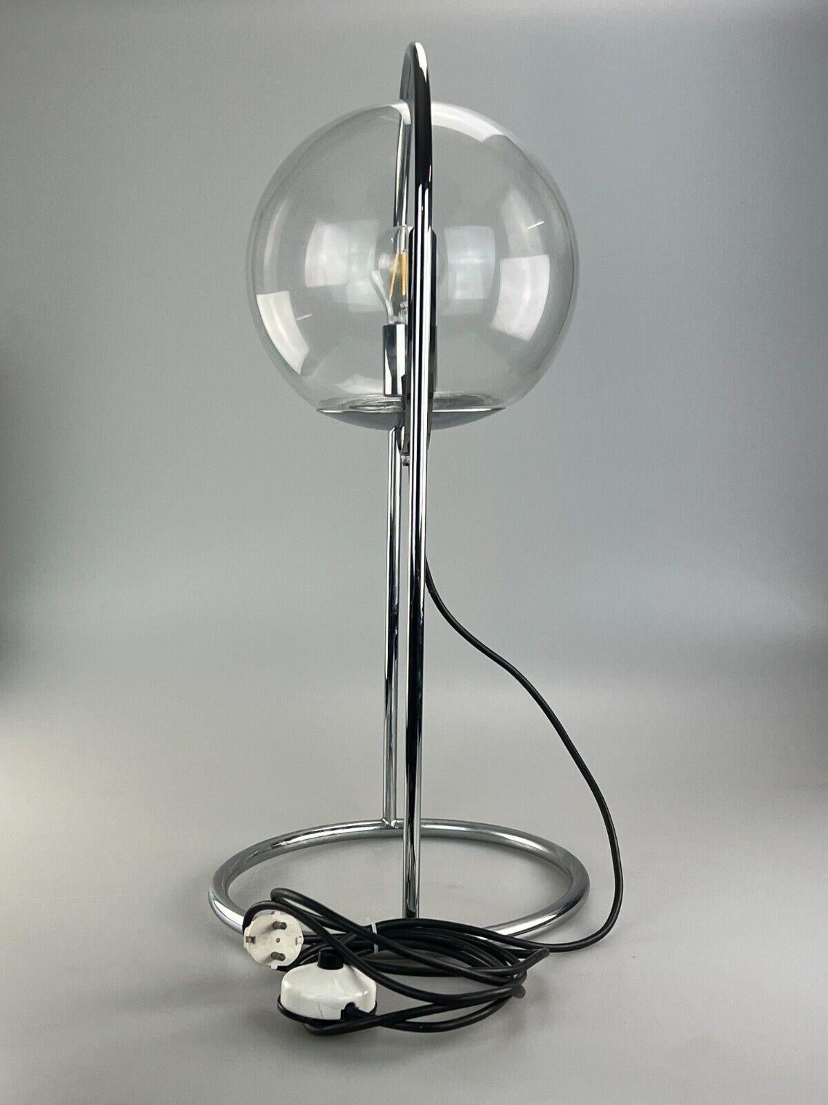Lampe de table, lampe à boule, design ère spatiale, verre et métal, années 60/70 en vente 3