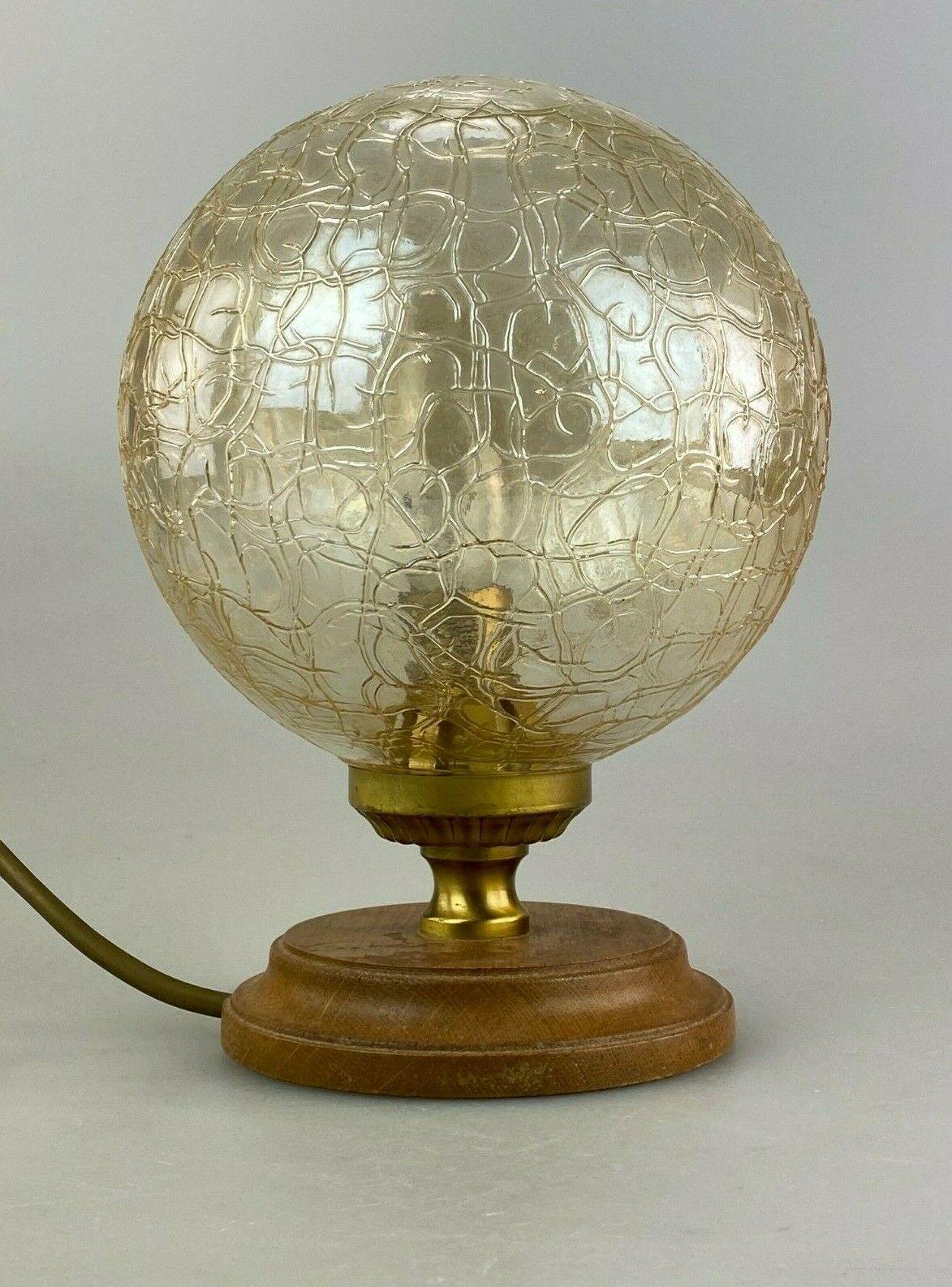 60s 70s ball lamp light table lamp bedside lamp space age design

Object: spherical lamp

Manufacturer: Wortmann & Felt

Condition: good

Age: around 1960-1970

Dimensions:

Diameter = 16cm
Height = 22cm

Other notes:

The pictures serve as part of