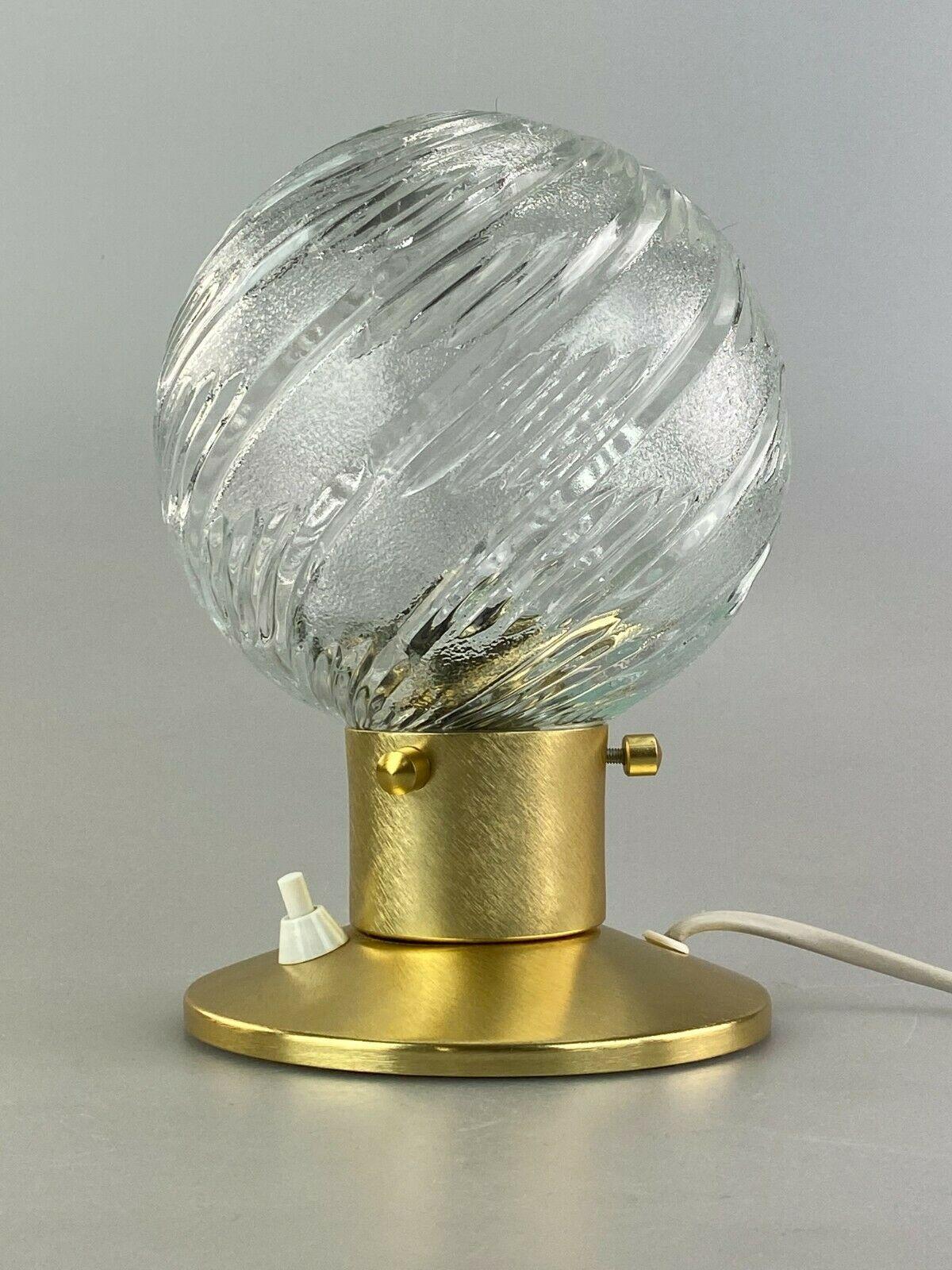 60s 70s Ball lamp light table lamp bedside lamp space age design.

Object: spherical lamp

Manufacturer:

Condition: good

Age: around 1960-1970

Dimensions:

Diameter = 13.5cm
Height = 20.5cm

Other notes:

The pictures serve as