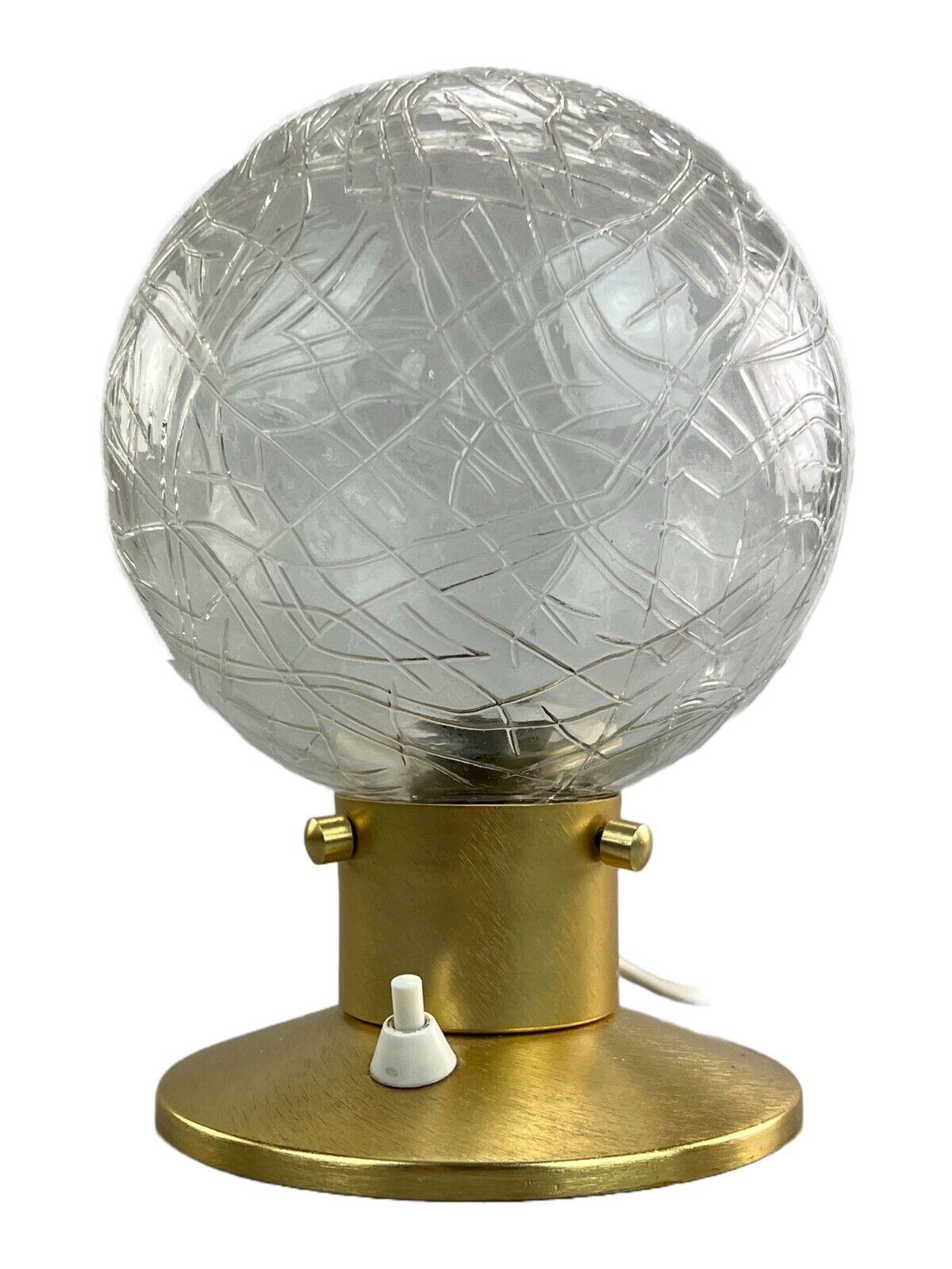 60s 70s Ball lamp light table lamp bedside lamp space age design.

Object: table lamp

Manufacturer:

Condition: good

Age: around 1960-1970

Dimensions:

Diameter = 16cm
Height = 22cm

Other notes:

E14 socket

The pictures serve