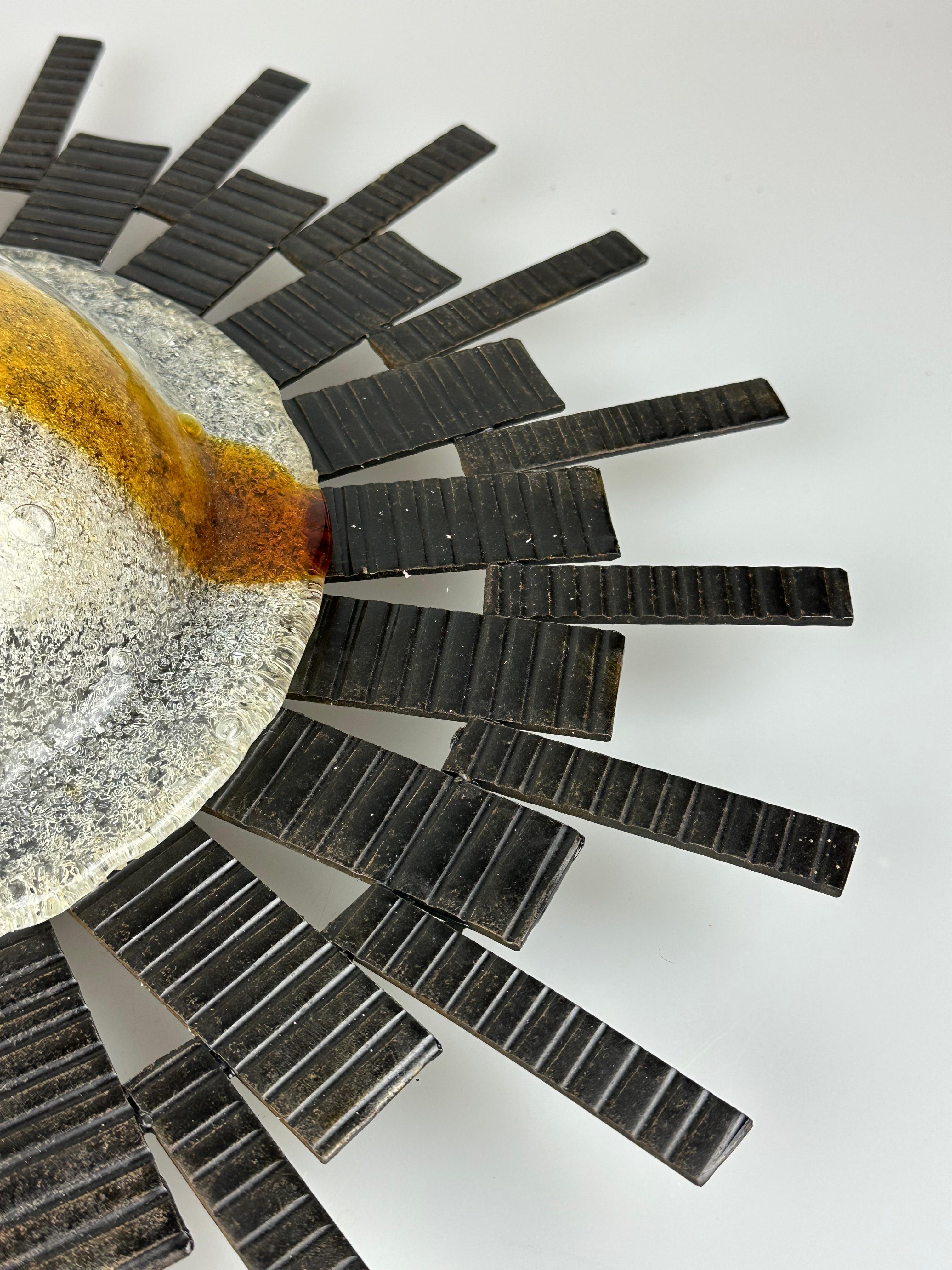 60s 70s Brutalist wall lamp wall light iron & glass by Honsel Leuchten In Good Condition For Sale In Neuenkirchen, NI