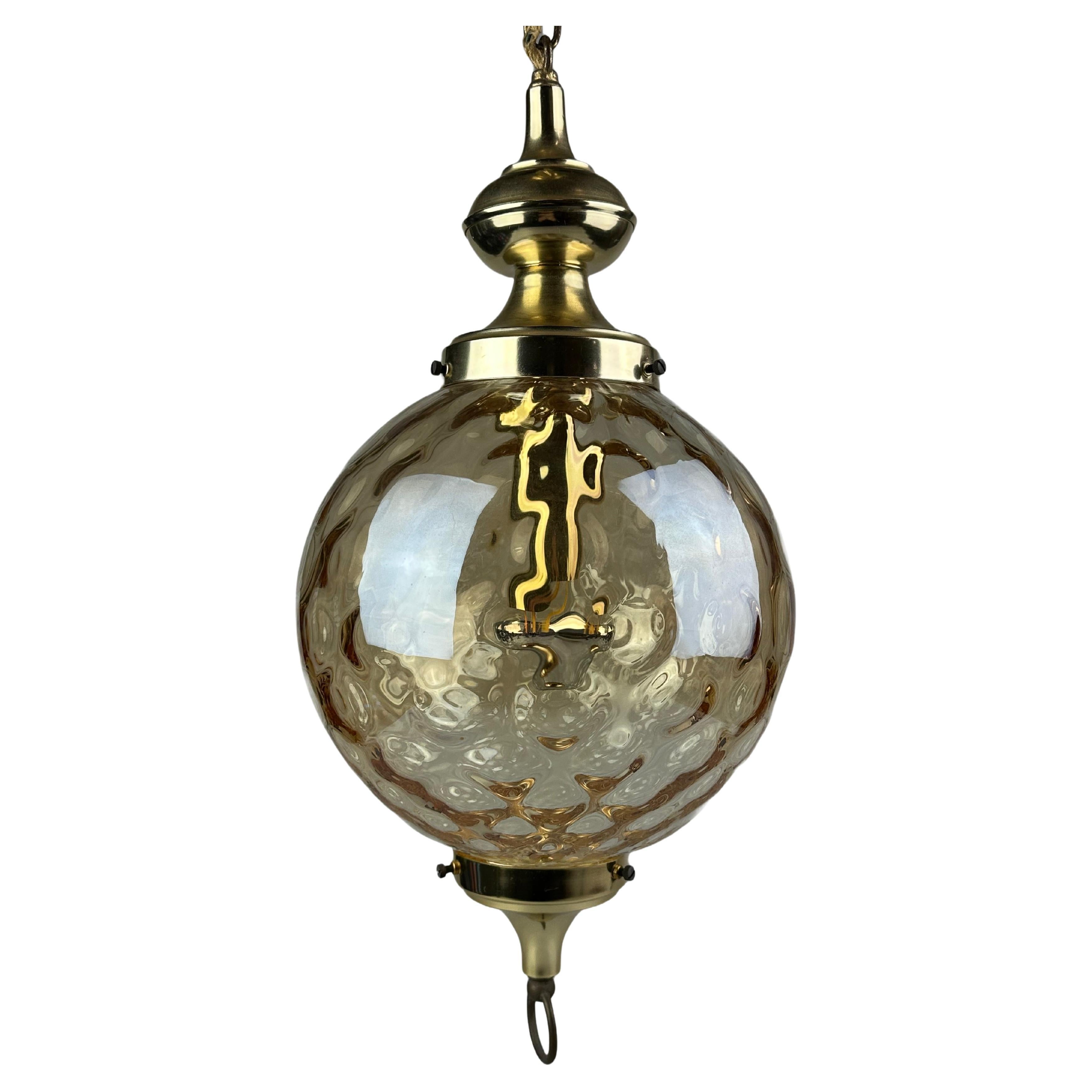 Lampada da soffitto anni '60-'70 a sospensione di Glashütte Limburg Germania A Space AGE