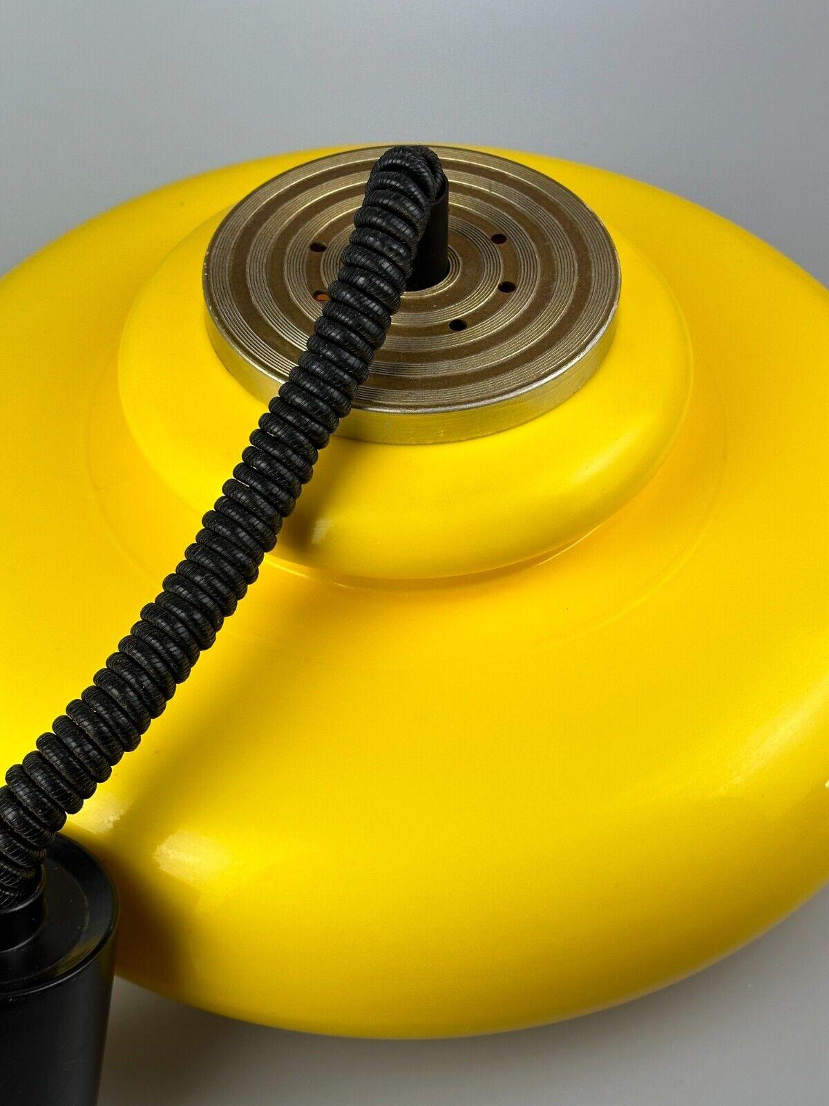 Lampada da soffitto anni '60-'70 a sospensione in plastica cromo metallo design space age in vendita 8