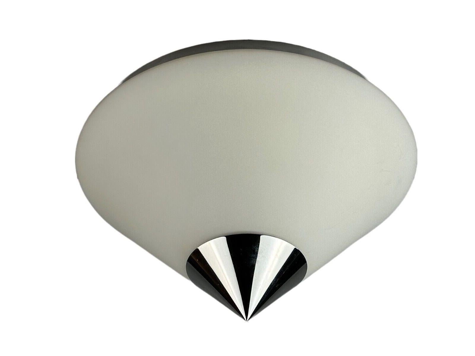 60s 70s ceiling lamp wall lamp by Limburg Leuchten Germany glass chrome

Object: wall lamp

Manufacturer: Glashütte Limburg

Condition: good

Age: around 1960-1970

Material: glass, metal, chrome

Dimensions:

Diameter = 30cm
Height = 18cm

Other
