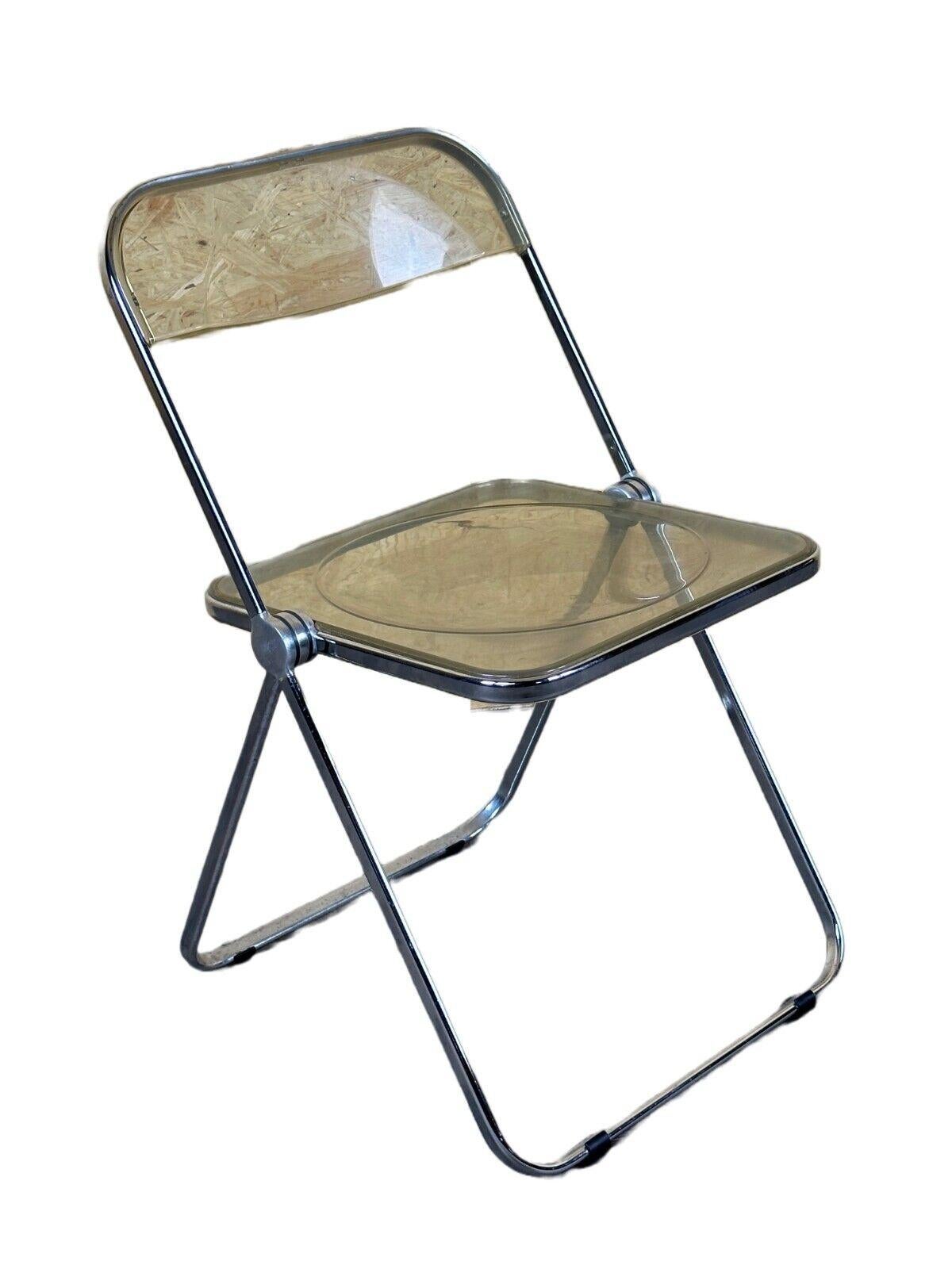 60s 70s chair folding chair plexiglass G.Piretti for A.Castelli Plia Italy

Object: folding chair

Manufacturer: Castelli, Italy

Condition: good - vintage

Age: around 1960-1970

Dimensions:

Width = 47cm
Depth = 48cm
Height = 75cm
Seat height =