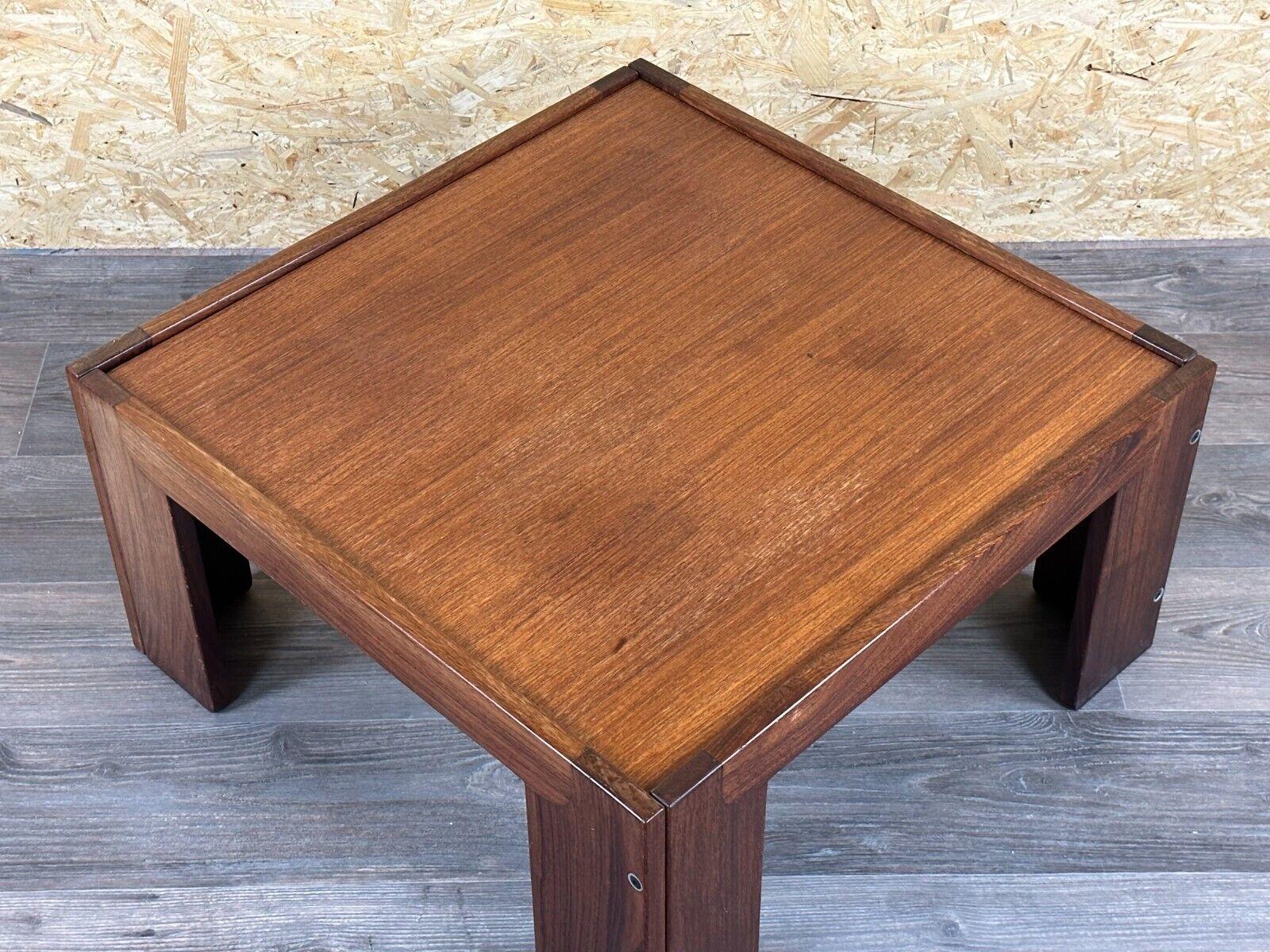Table basse 60s 70s table d'appoint par Afra et Tobia Scarpa pour Cassina en vente 7
