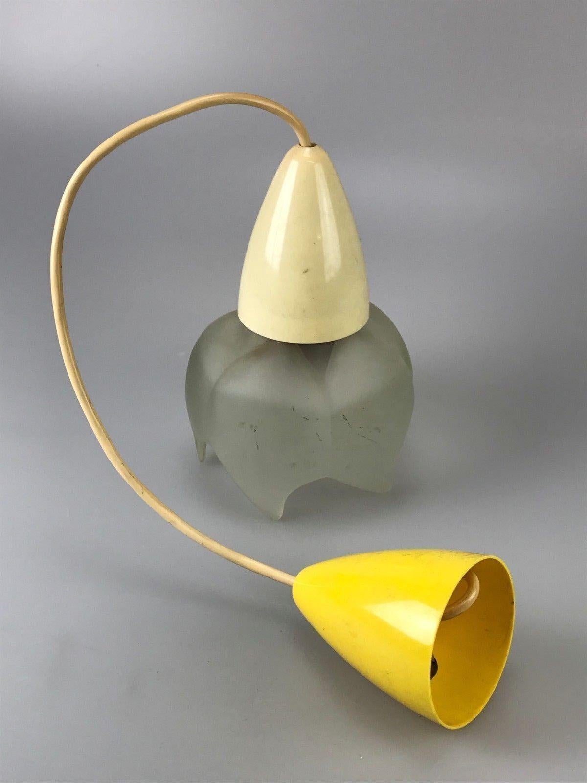 Vetro Lampada da soffitto Erco degli anni '60-'70 Lampada da soffitto in vetro Space Age in vendita